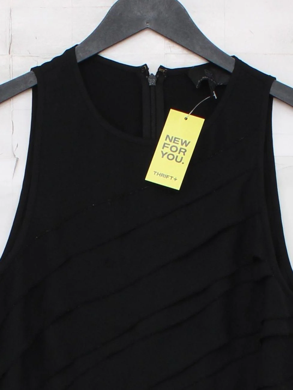 Banana Republic Women's Top UK 8 Black 100% Other Sleeveless Round Neck Basic - Image 3