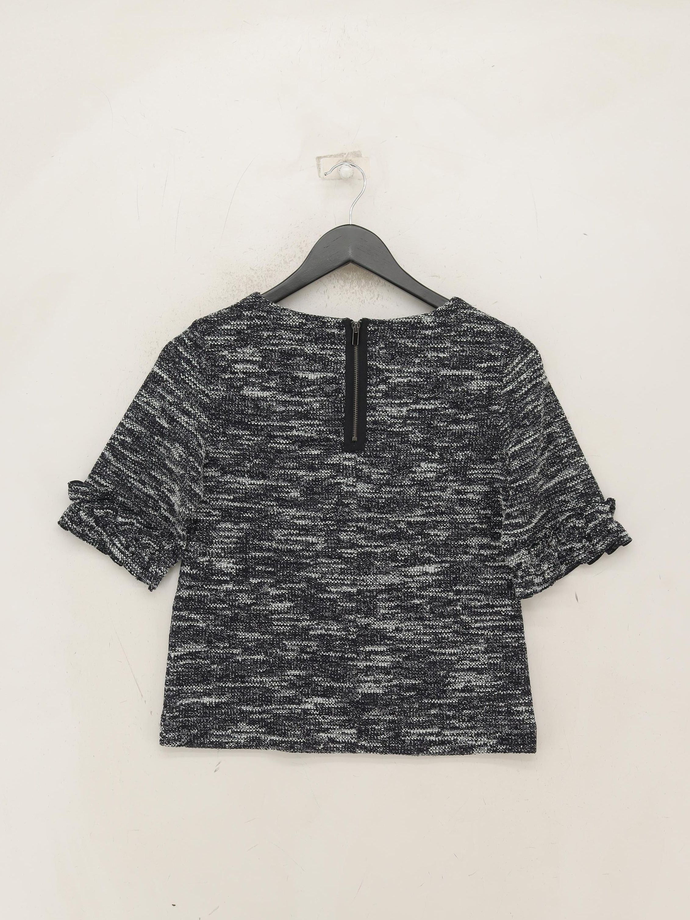Banana Republic Women's Top XS Black Polyester with Cotton Basic - Image 2