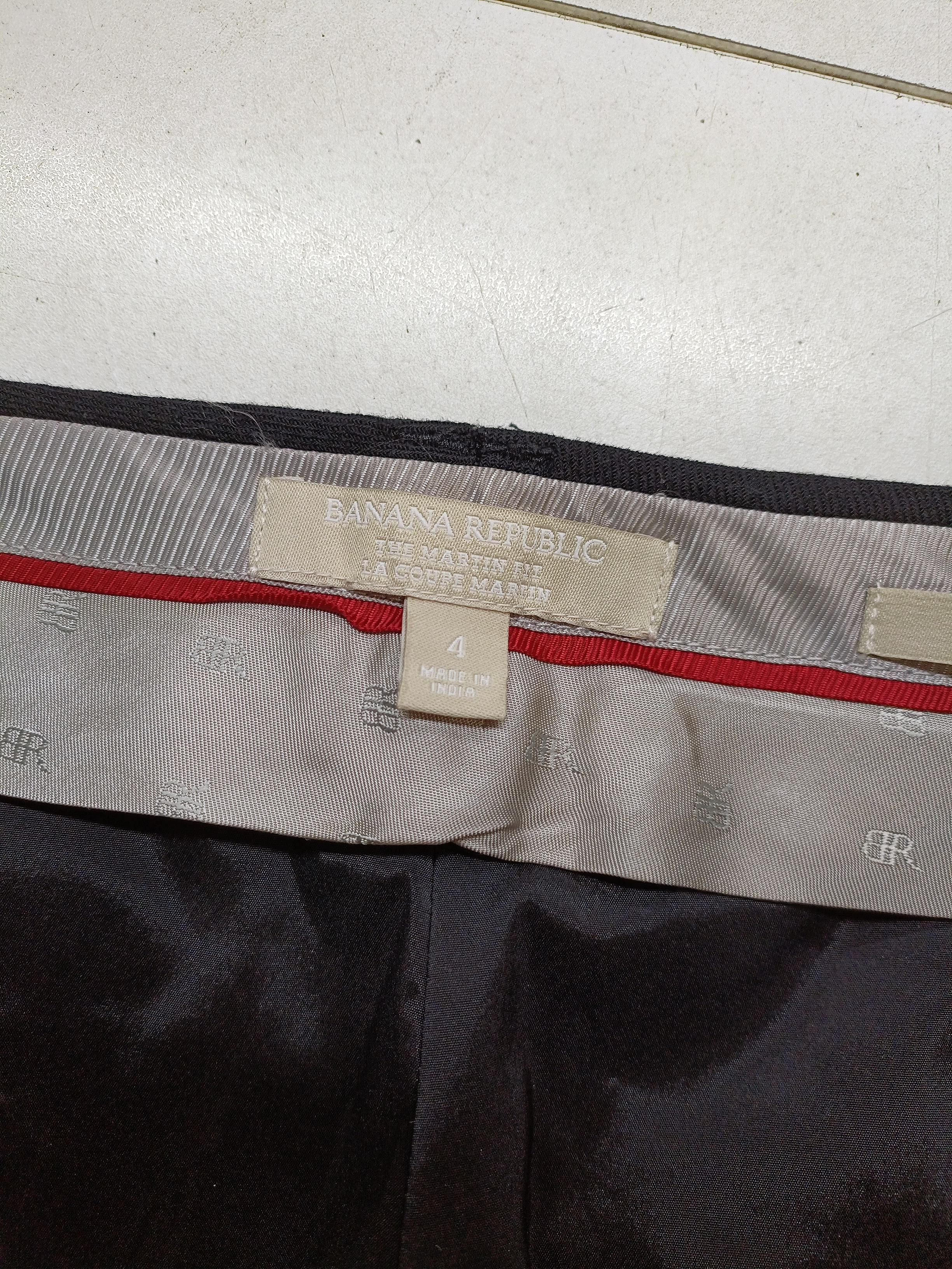 Banana Republic Women's Trousers UK 8 Black Wool with Elastane Straight Chino - Image 5