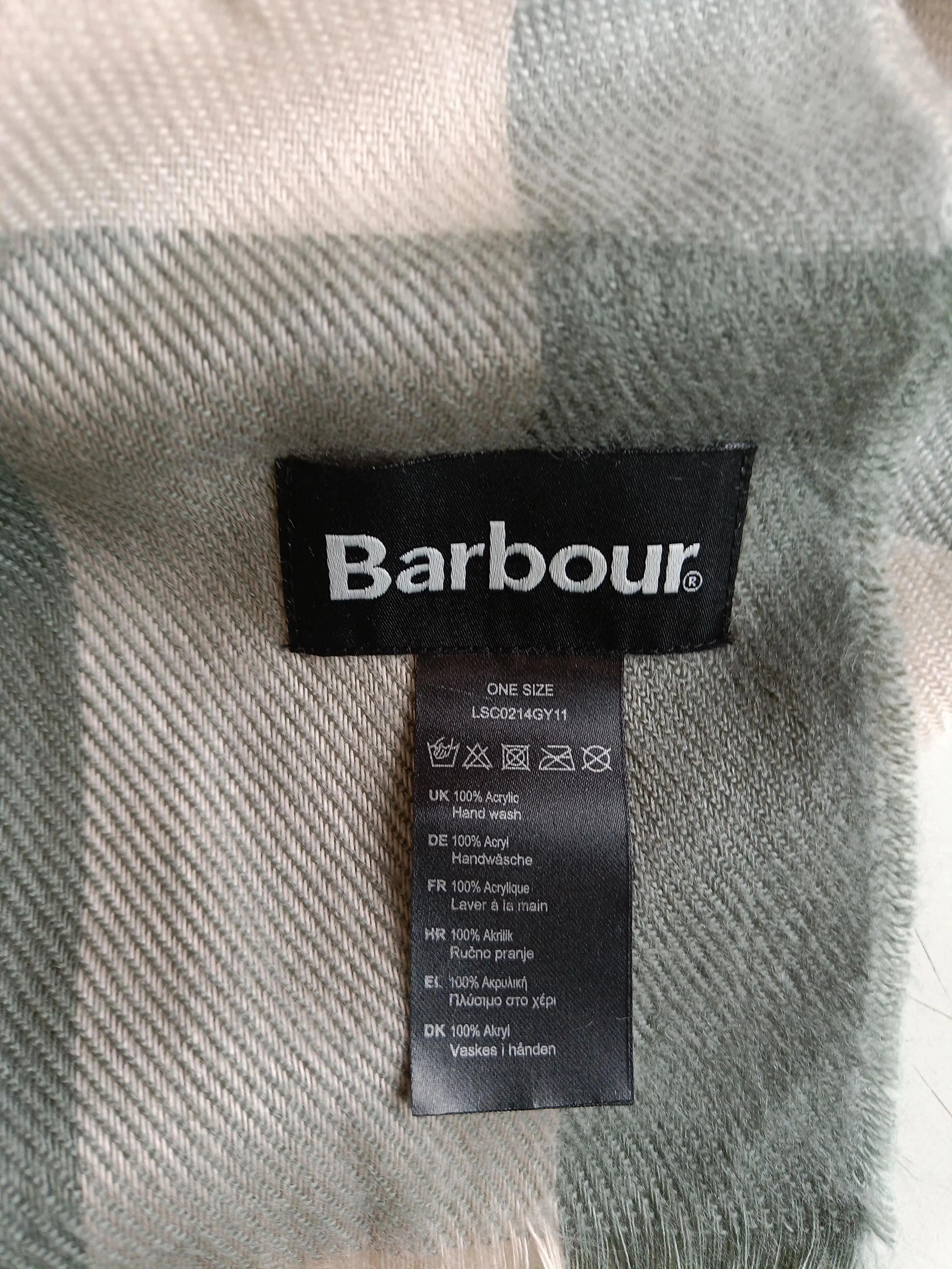 Barbour Men's Scarf Grey Checkered 100% Acrylic Scarf - Image 6