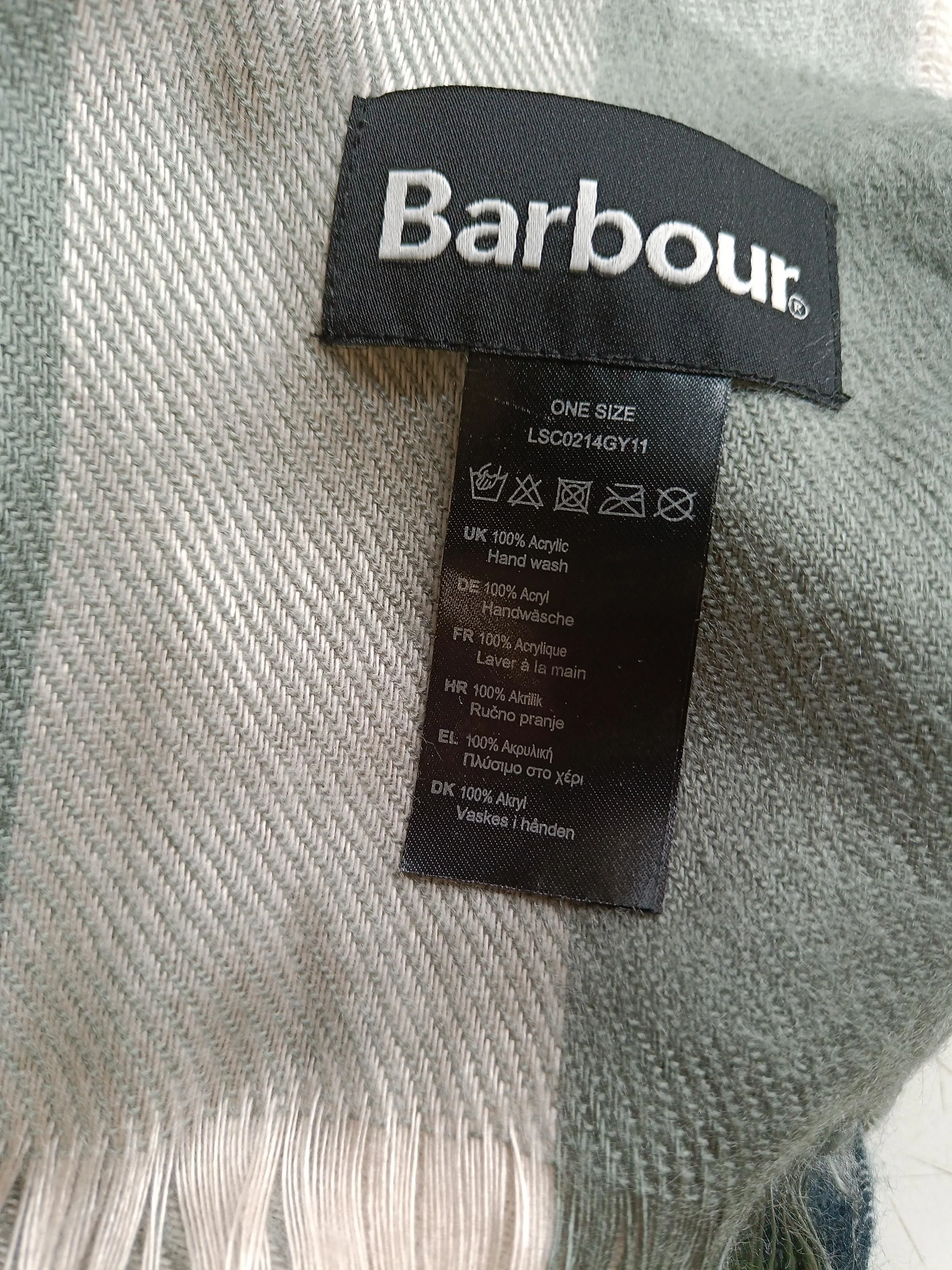 Barbour Men's Scarf Grey Checkered 100% Acrylic Scarf - Image 7