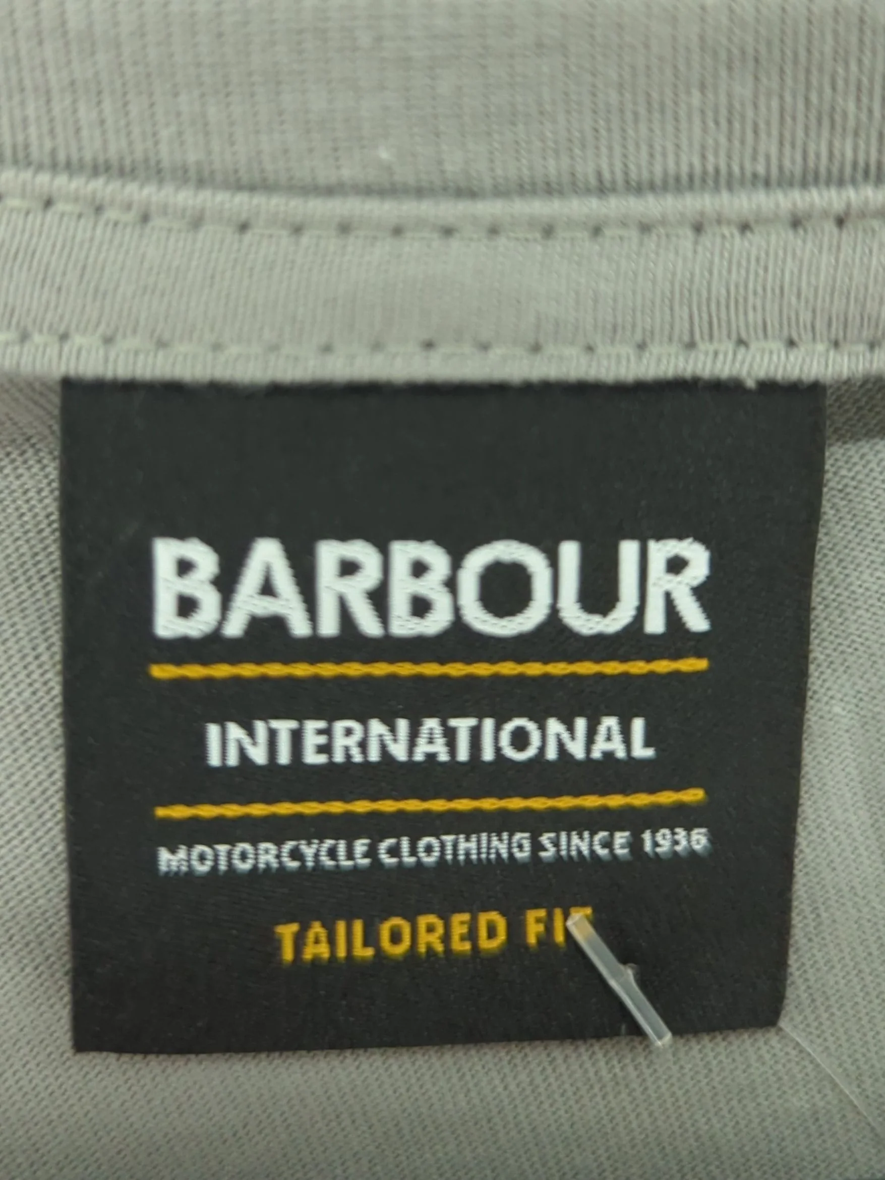 Barbour Men's T-Shirt XL Grey Graphic 100% Cotton Basic New with tags - Image 5