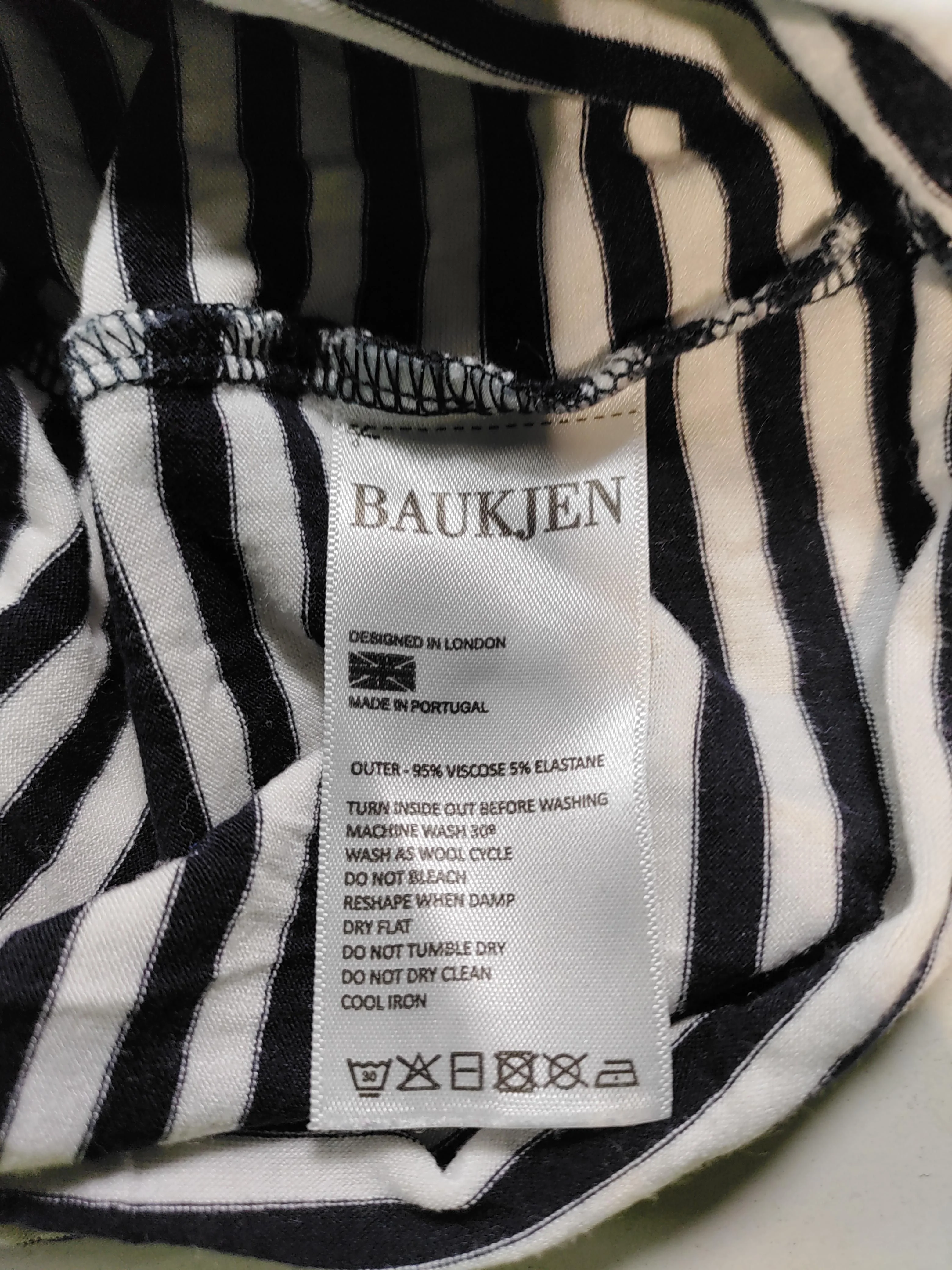 Baukjen Women's Top M Black Viscose with Elastane Jersey - Image 6