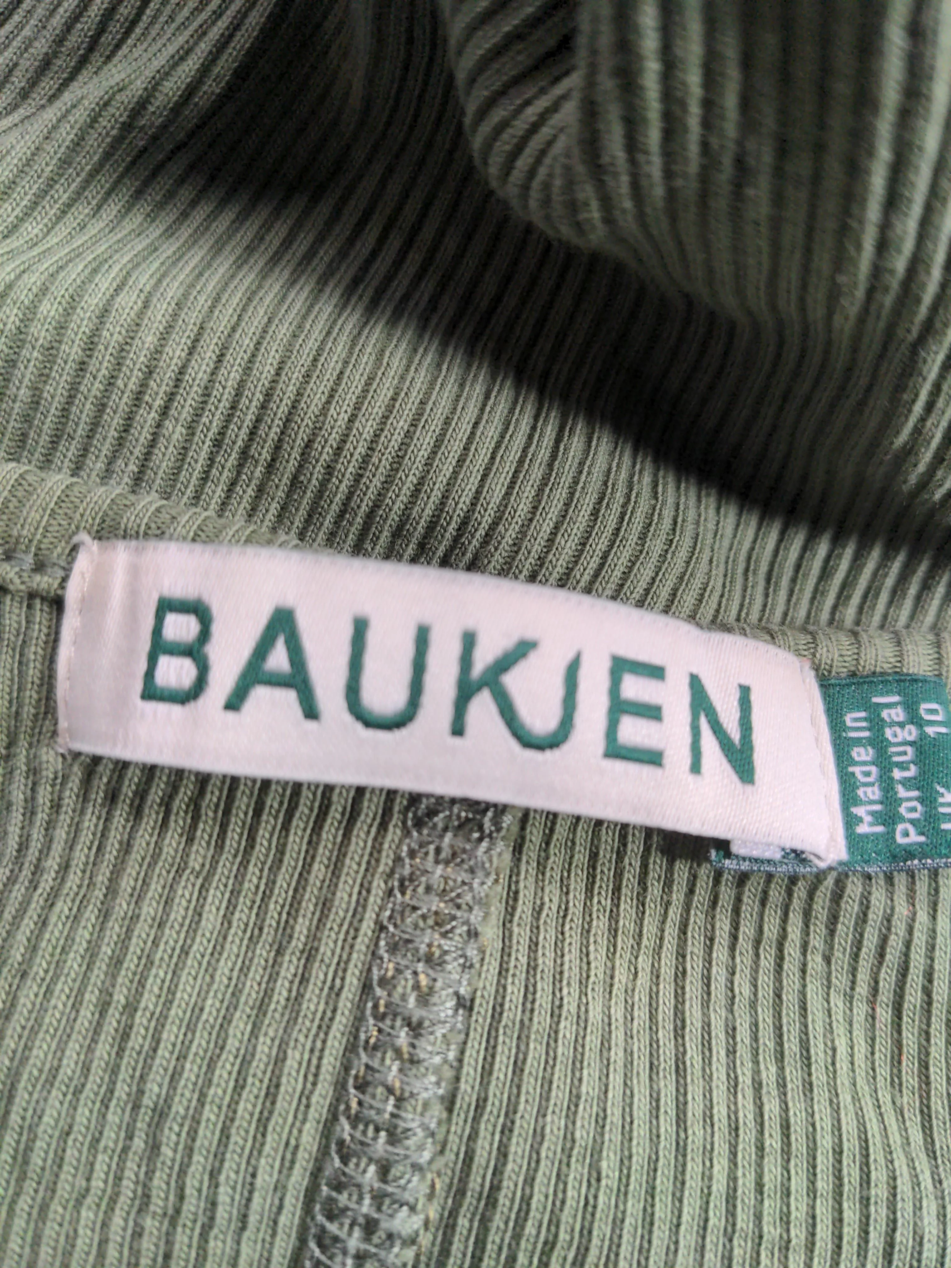 Baukjen Women's Top UK 10 Green 100% Cotton Long Sleeve Round Neck Basic - Image 6