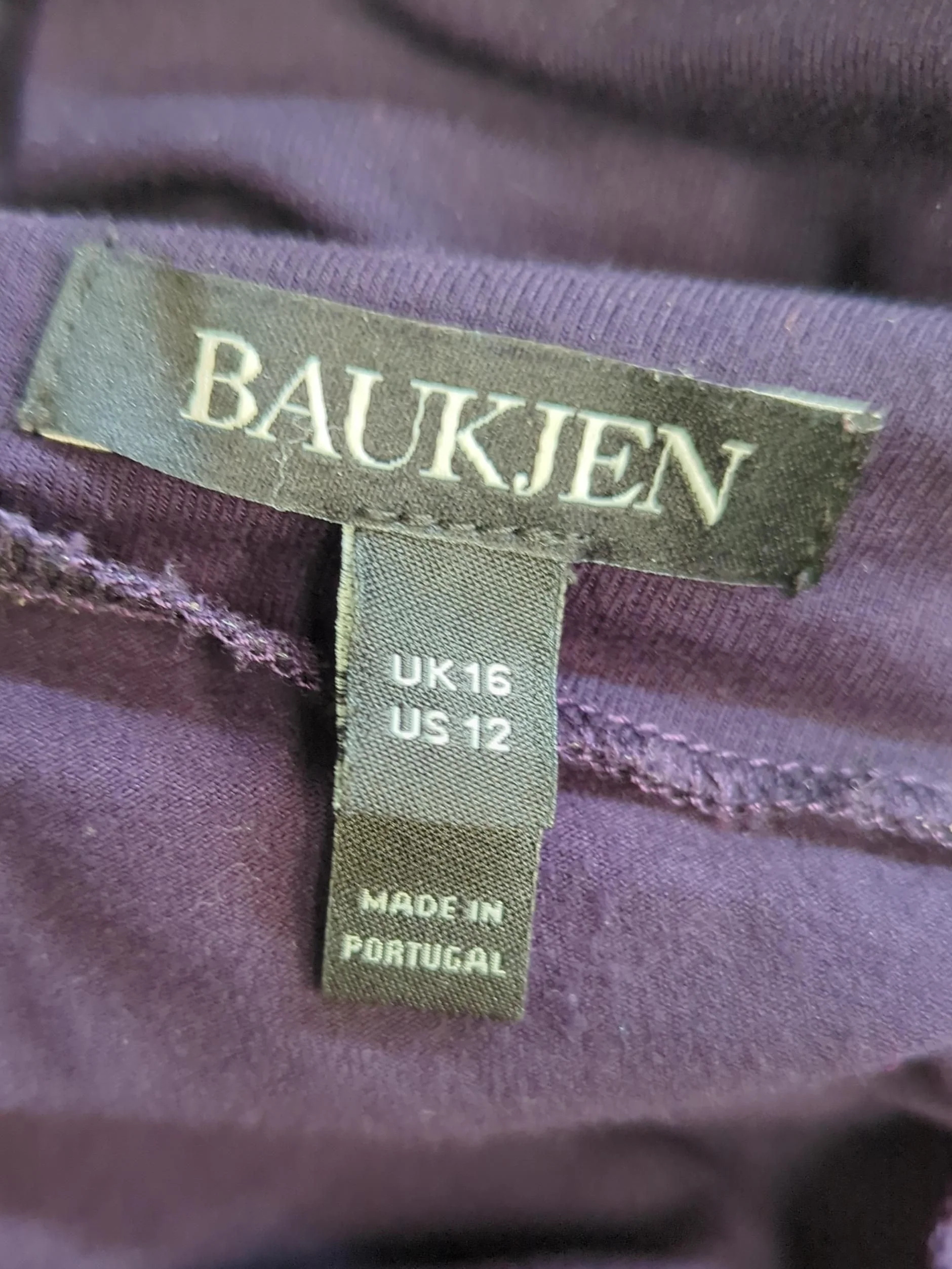 Baukjen Women's Top UK 16 Purple Viscose with Elastane Short Sleeve V-Neck Basic - Image 5