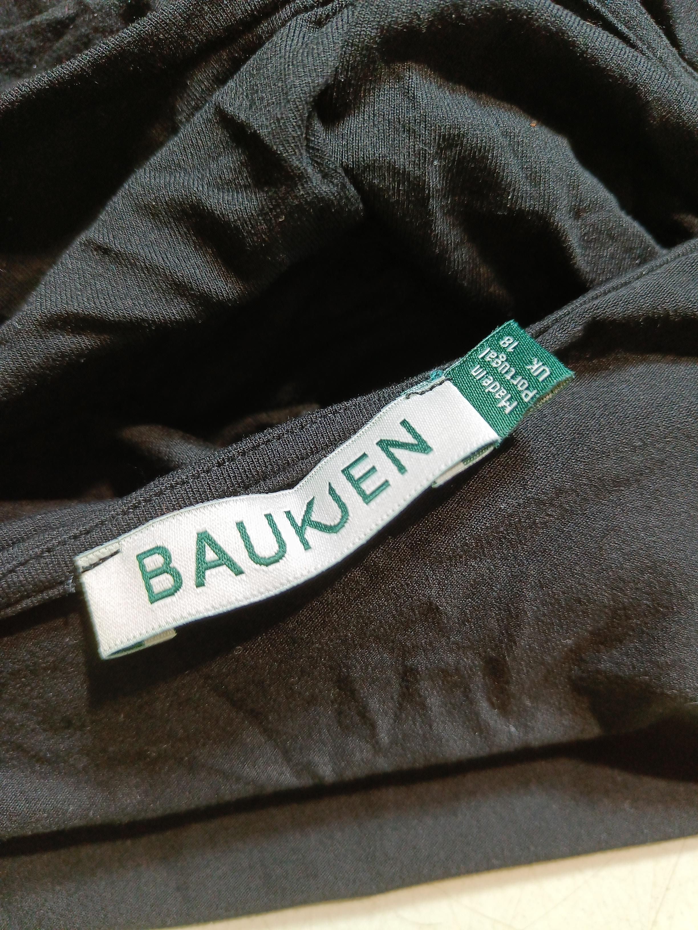 Baukjen Women's Top UK 18 Black Viscose with Elastane Long Sleeve V-Neck Basic - Image 5