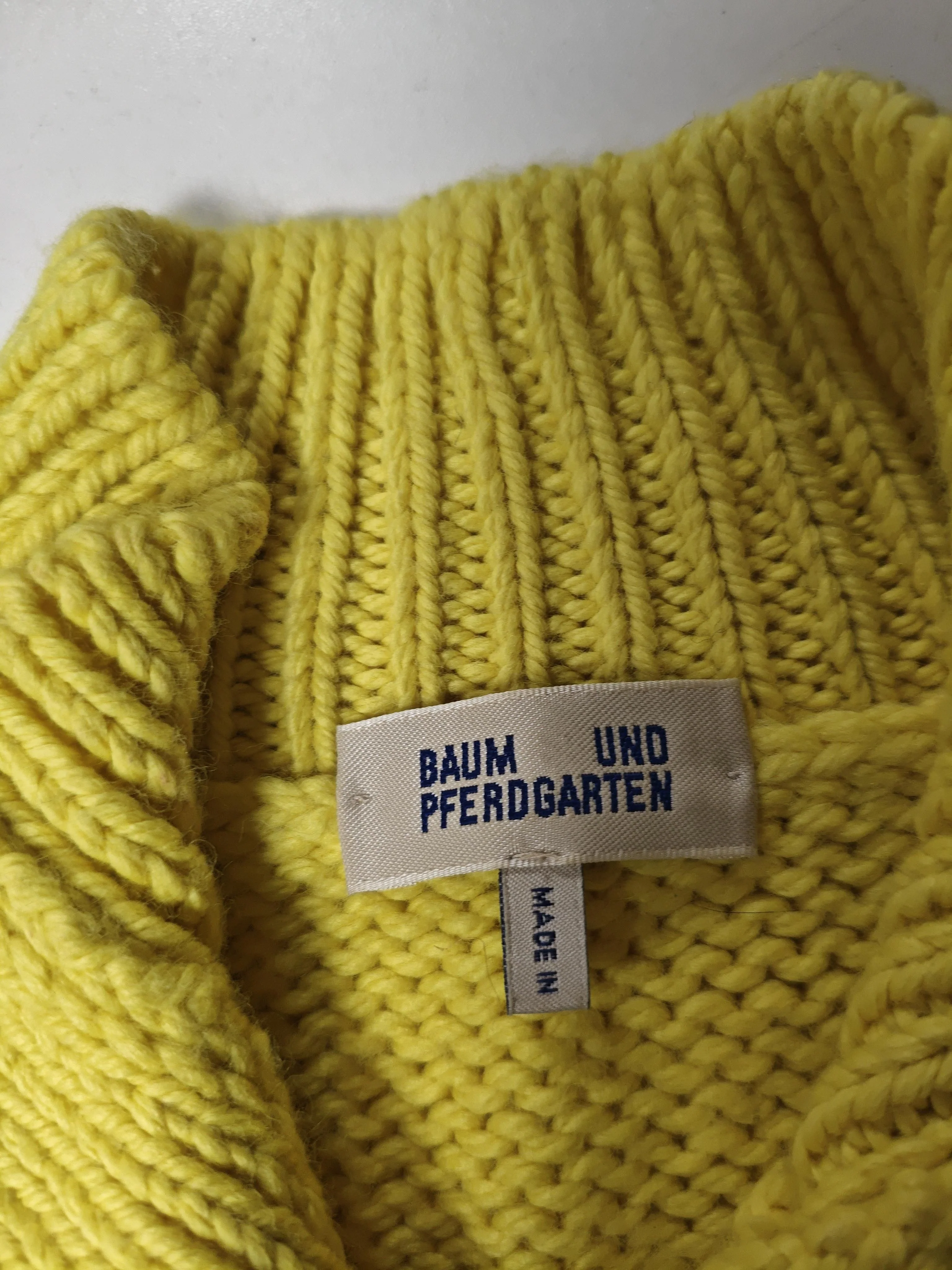 Baum Und Pferdgarten Women's Jumper S Yellow Acrylic with Wool Pullover - Image 5