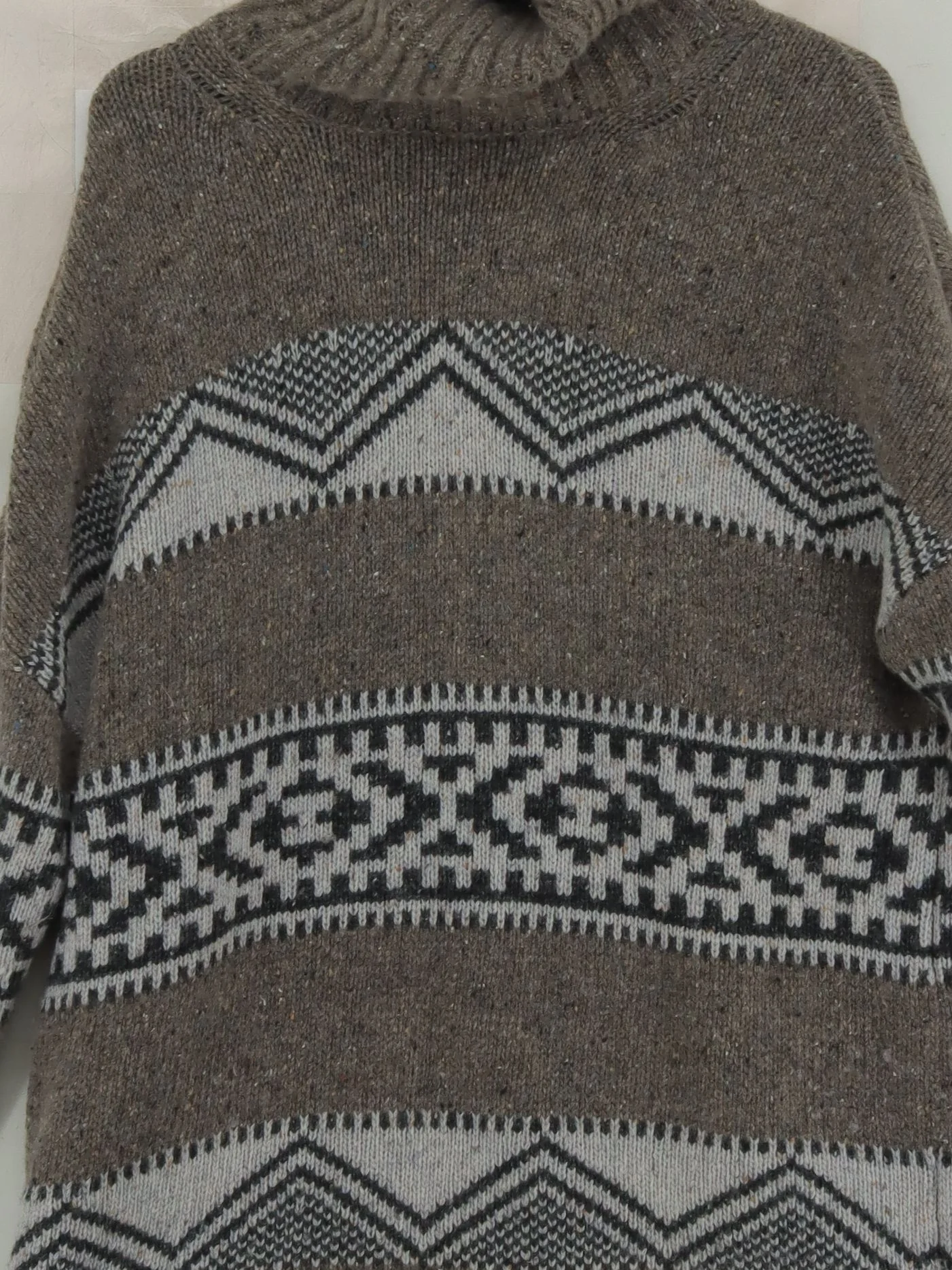 Beaufort & Blake Men's Jumper L Brown Wool with Nylon Pullover - Image 3