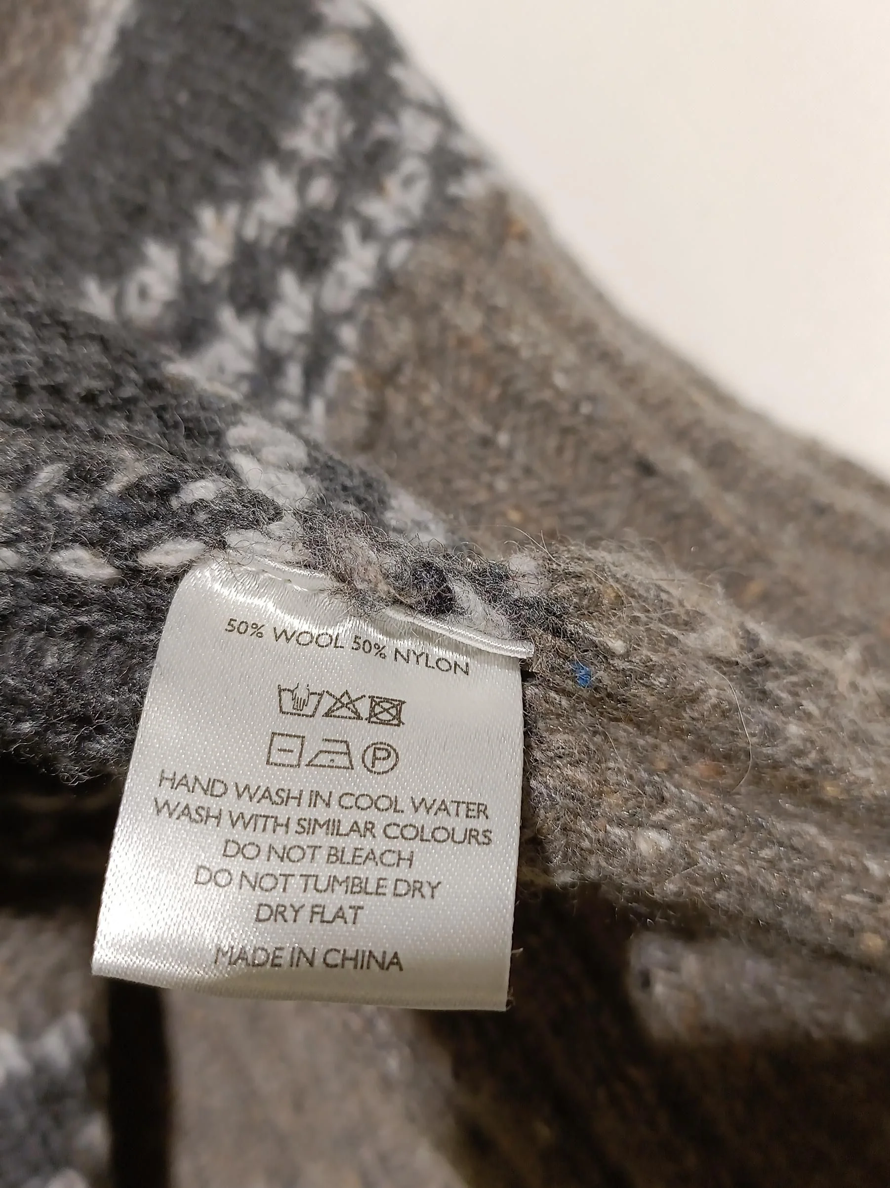 Beaufort & Blake Men's Jumper L Brown Wool with Nylon Pullover - Image 6