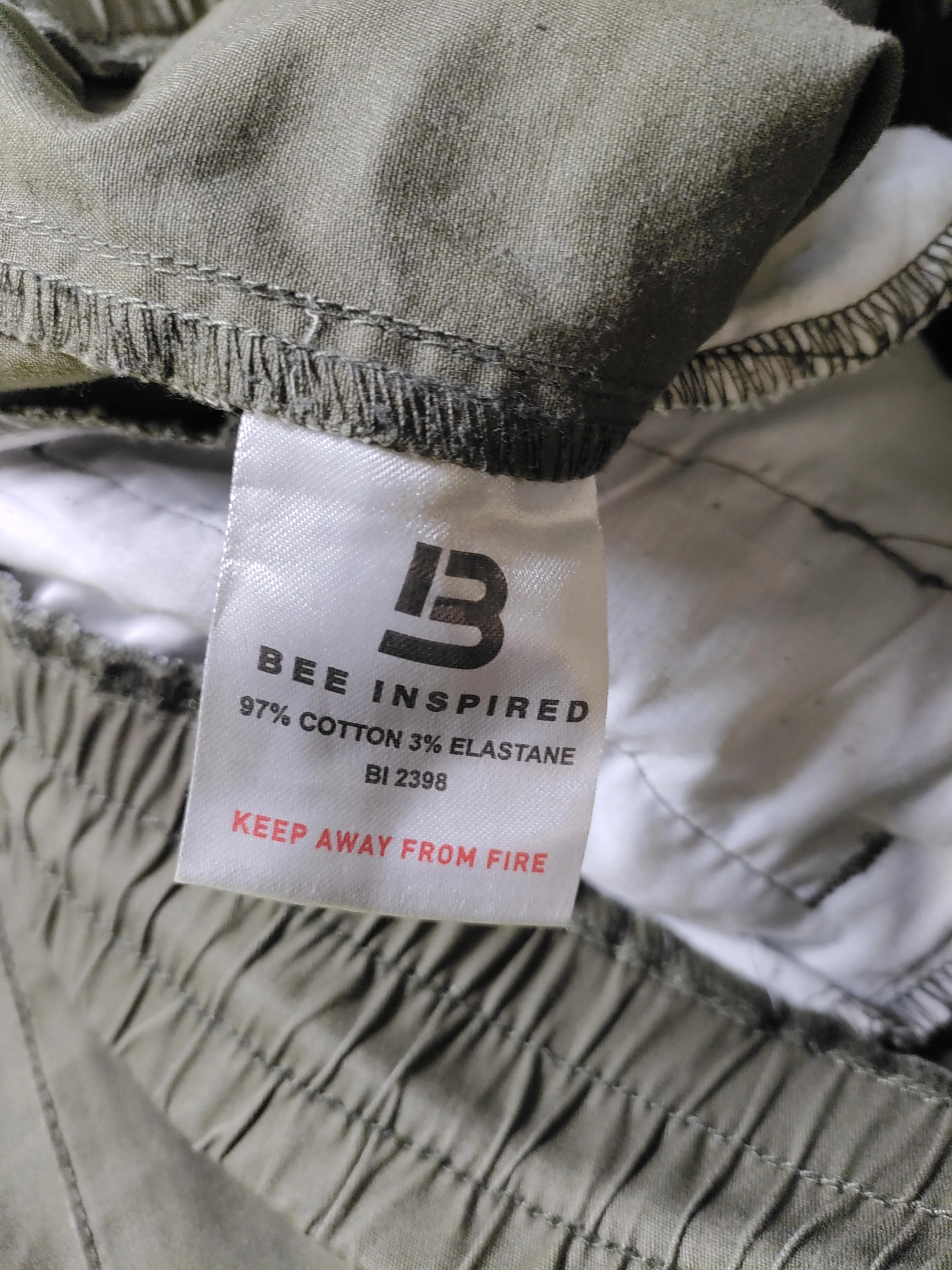 Bee Inspired Men's Sports Bottoms W 36 in Green Cotton with Elastane Sweatpants - Image 8
