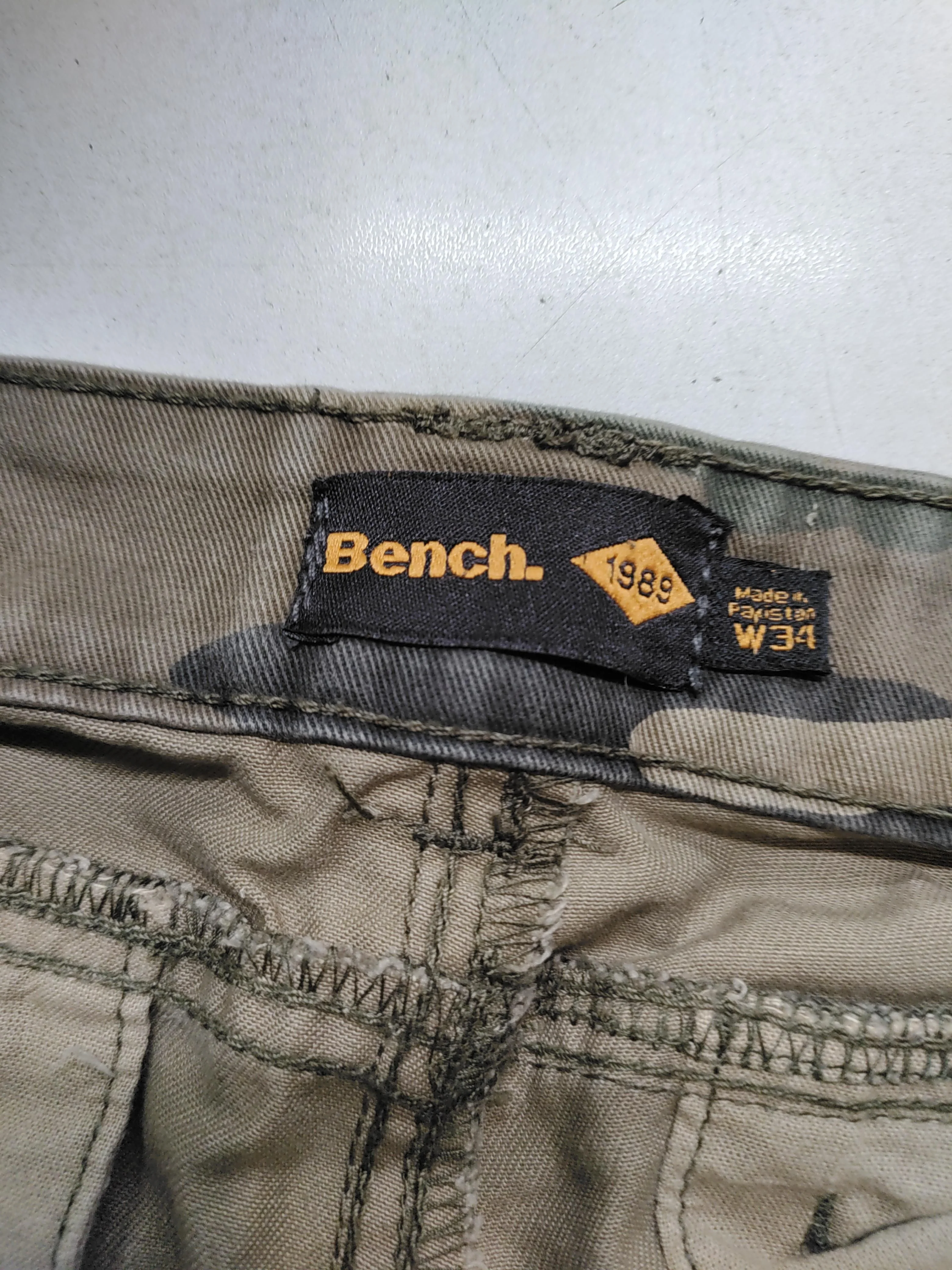 Bench Men's Shorts L Multi Animal Print 100% Cotton Cargo - Image 5