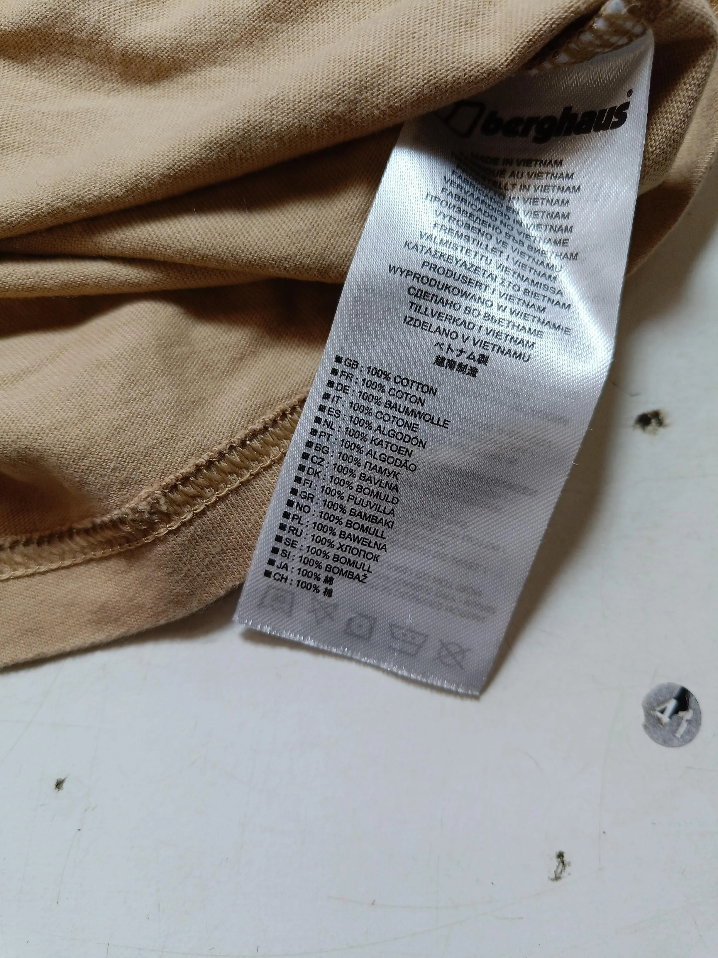 Berghaus Men's T-Shirt L Tan Graphic 100% Cotton Basic - Image 7