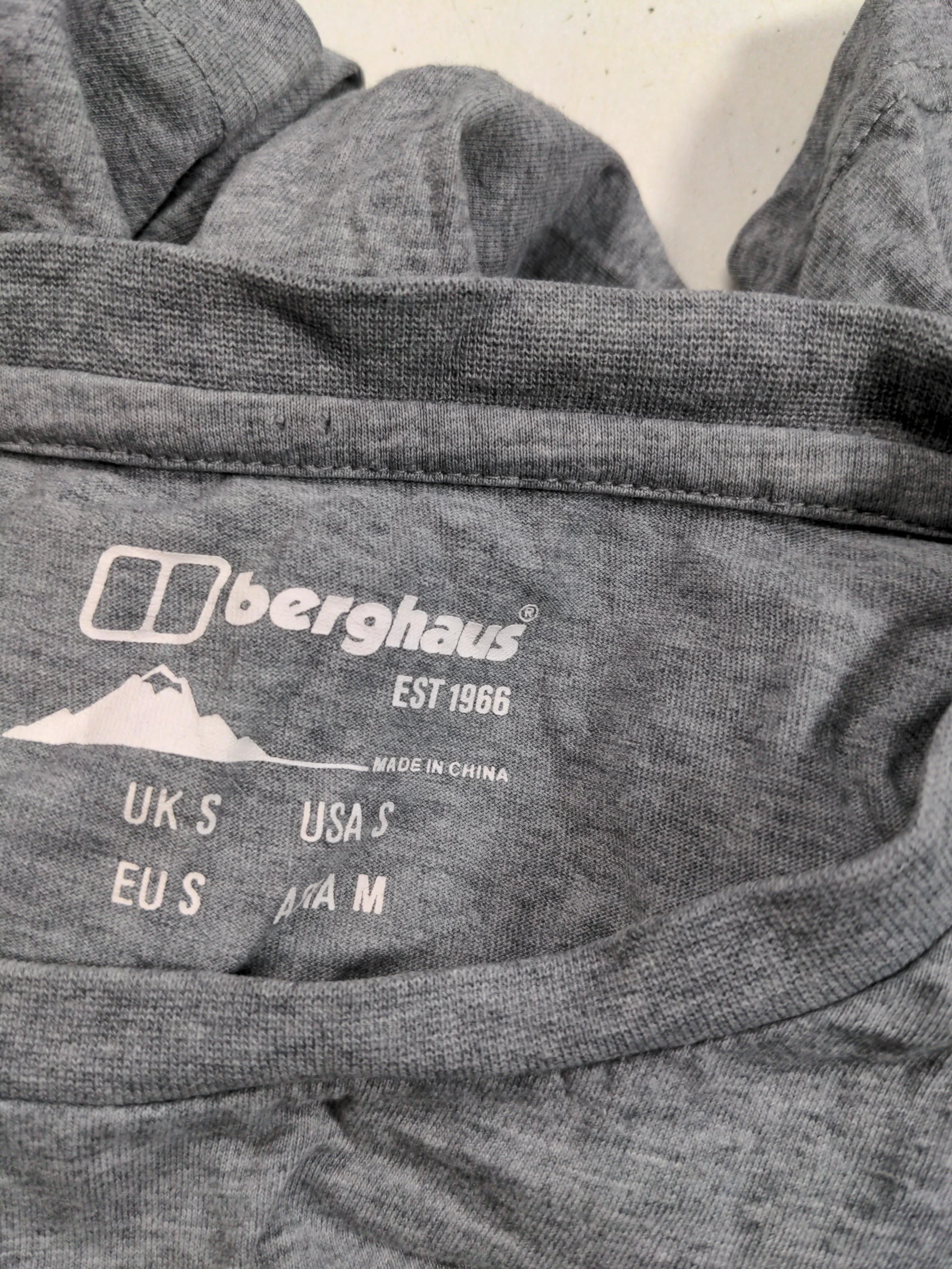 Berghaus Men's T-Shirt S Grey Graphic 100% Cotton Round Neck Basic - Image 5