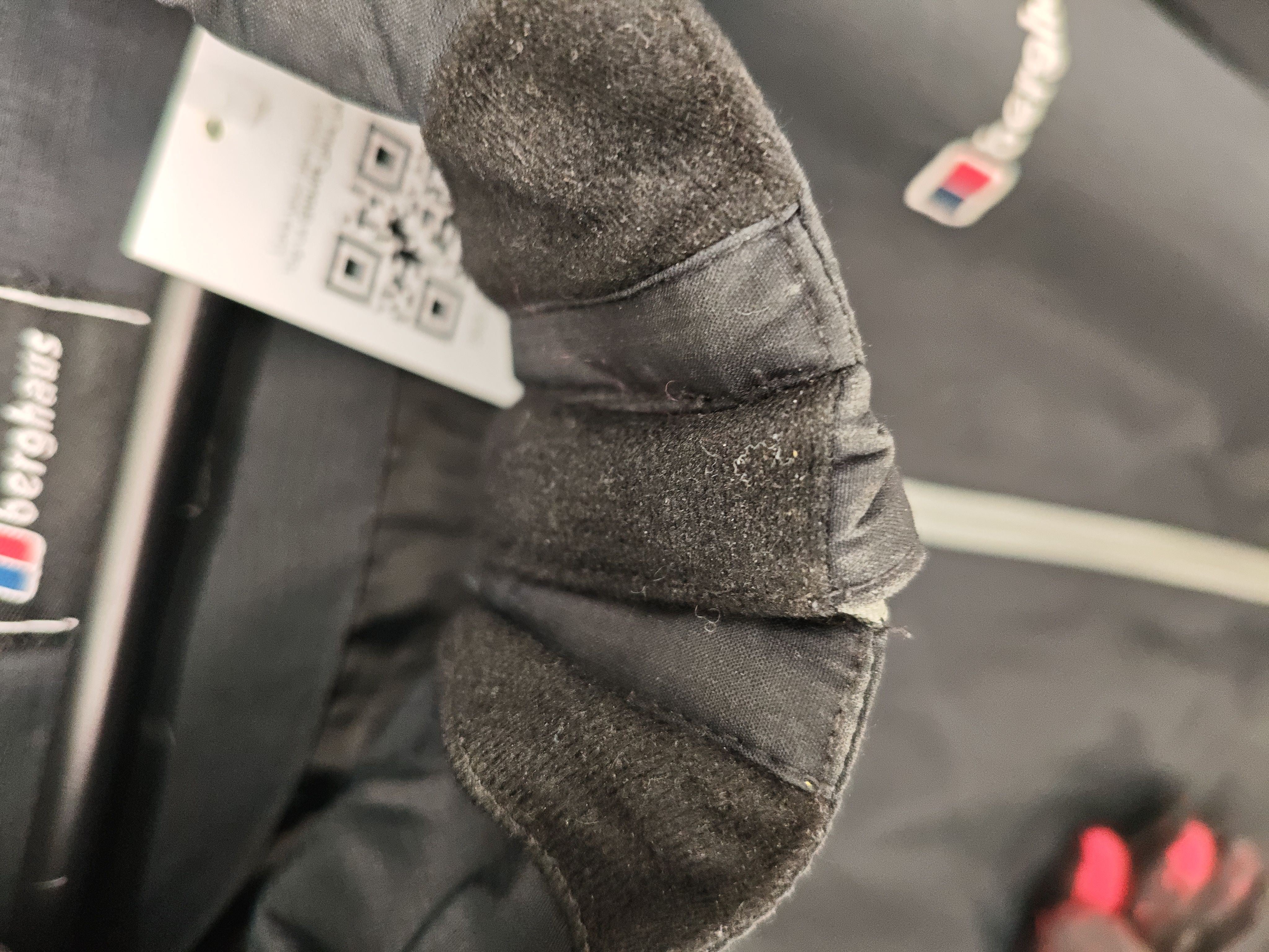 Berghaus Windbreaker jacket black - Image 5