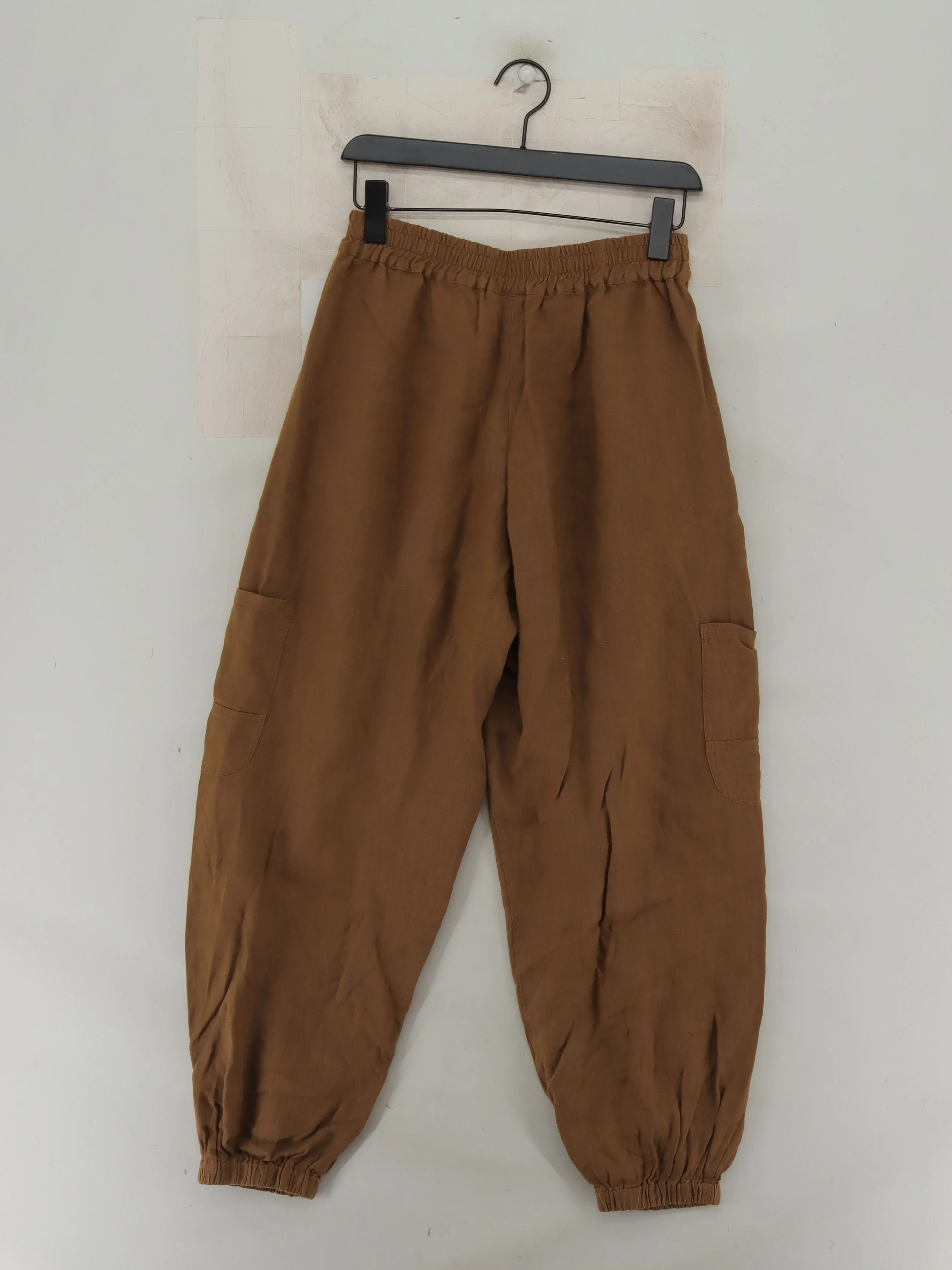BEYOND NINE Women's Sports Bottoms XS Brown 100% Linen Tapered Sweatpants - Image 2