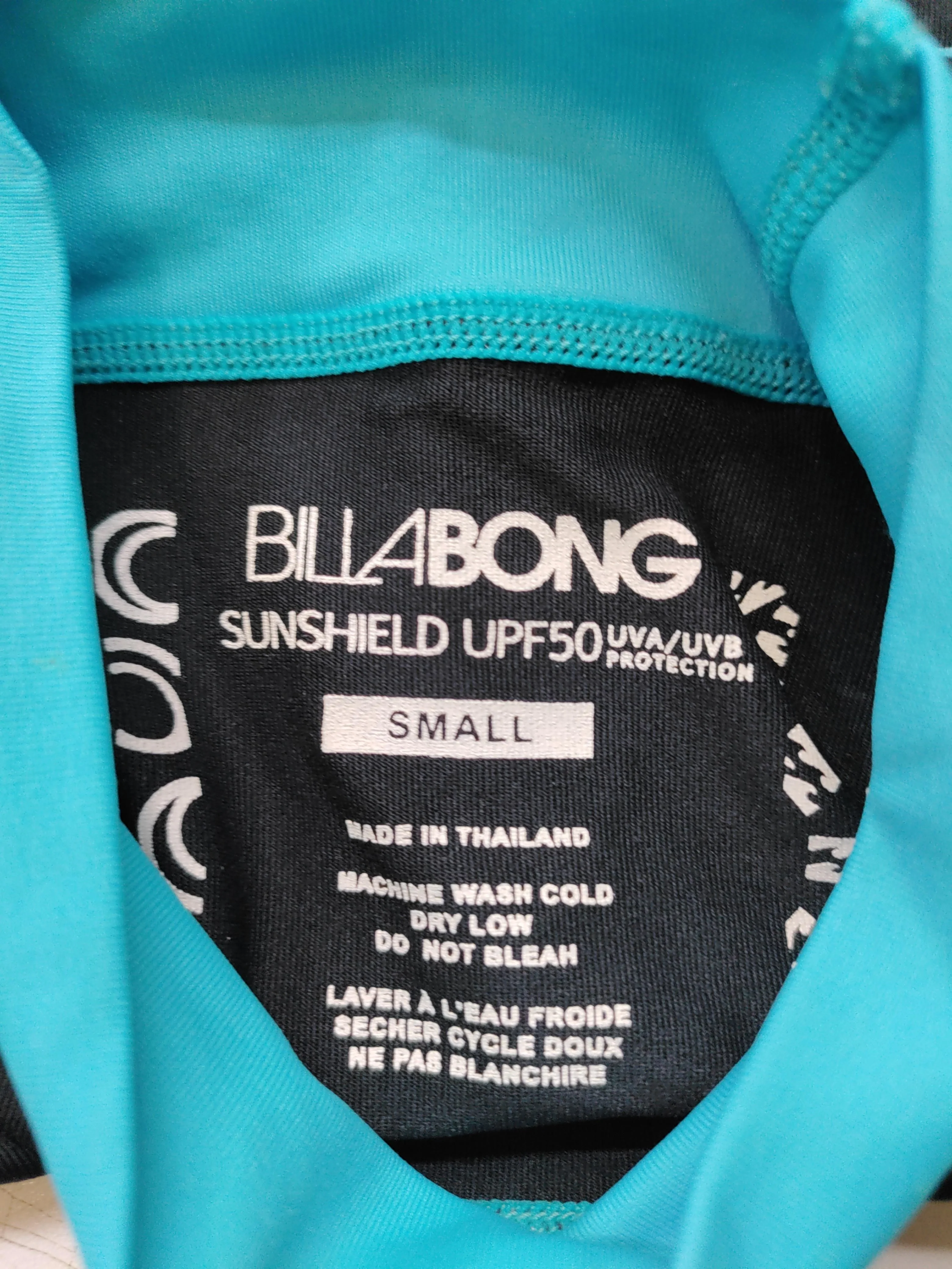 Billabong bikini top in black - Image 5