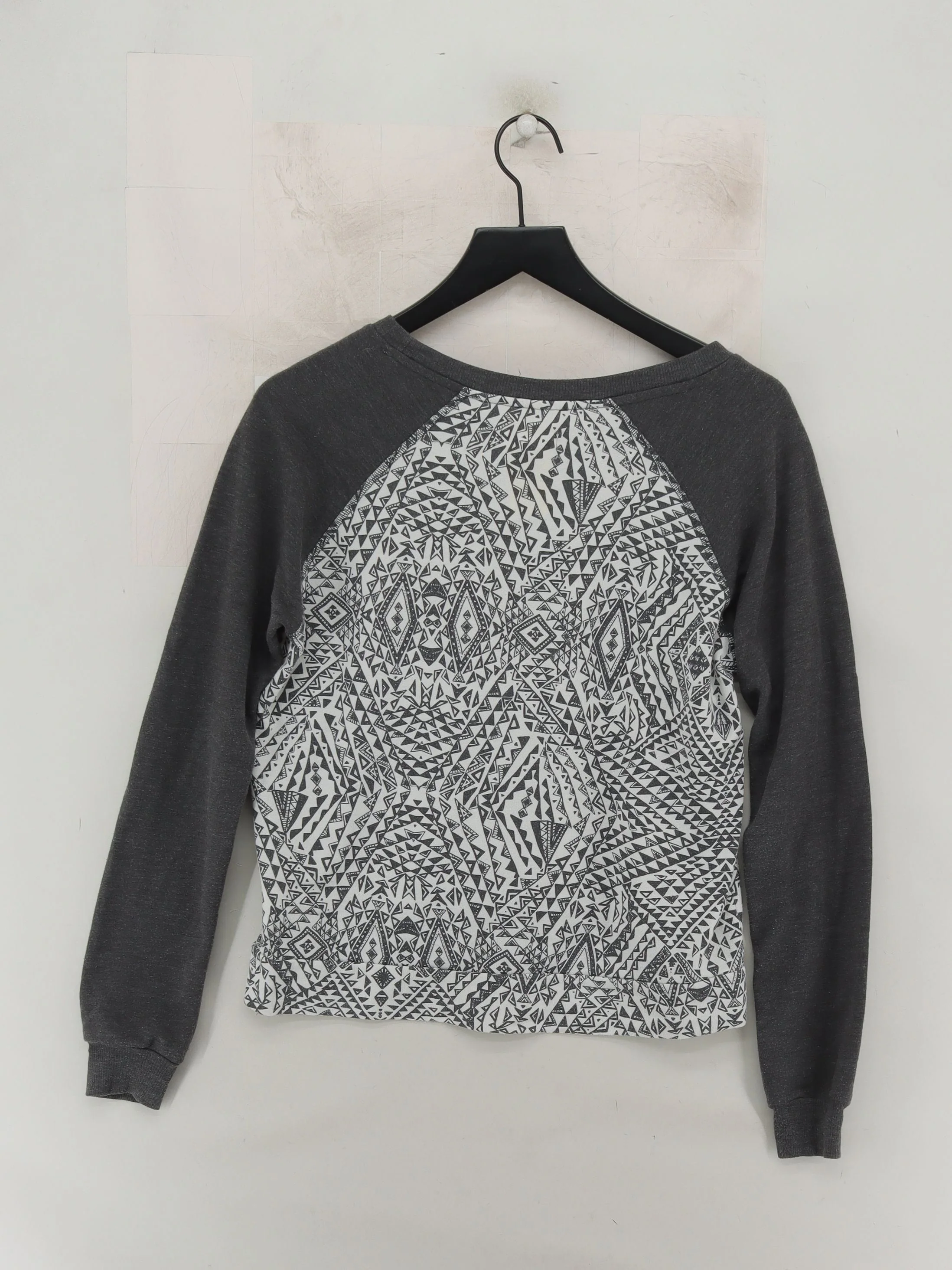Billabong Women's Jumper S Multi Geometric 100% Polyester Round Neck Pullover - Image 2