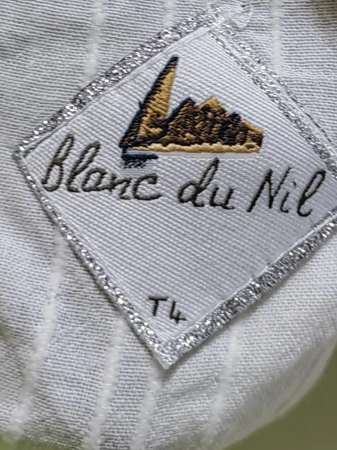 Blanc Du Nil Women's Blouse M White 100% Cotton 3/4 Sleeve V-Neck Basic - Image 5