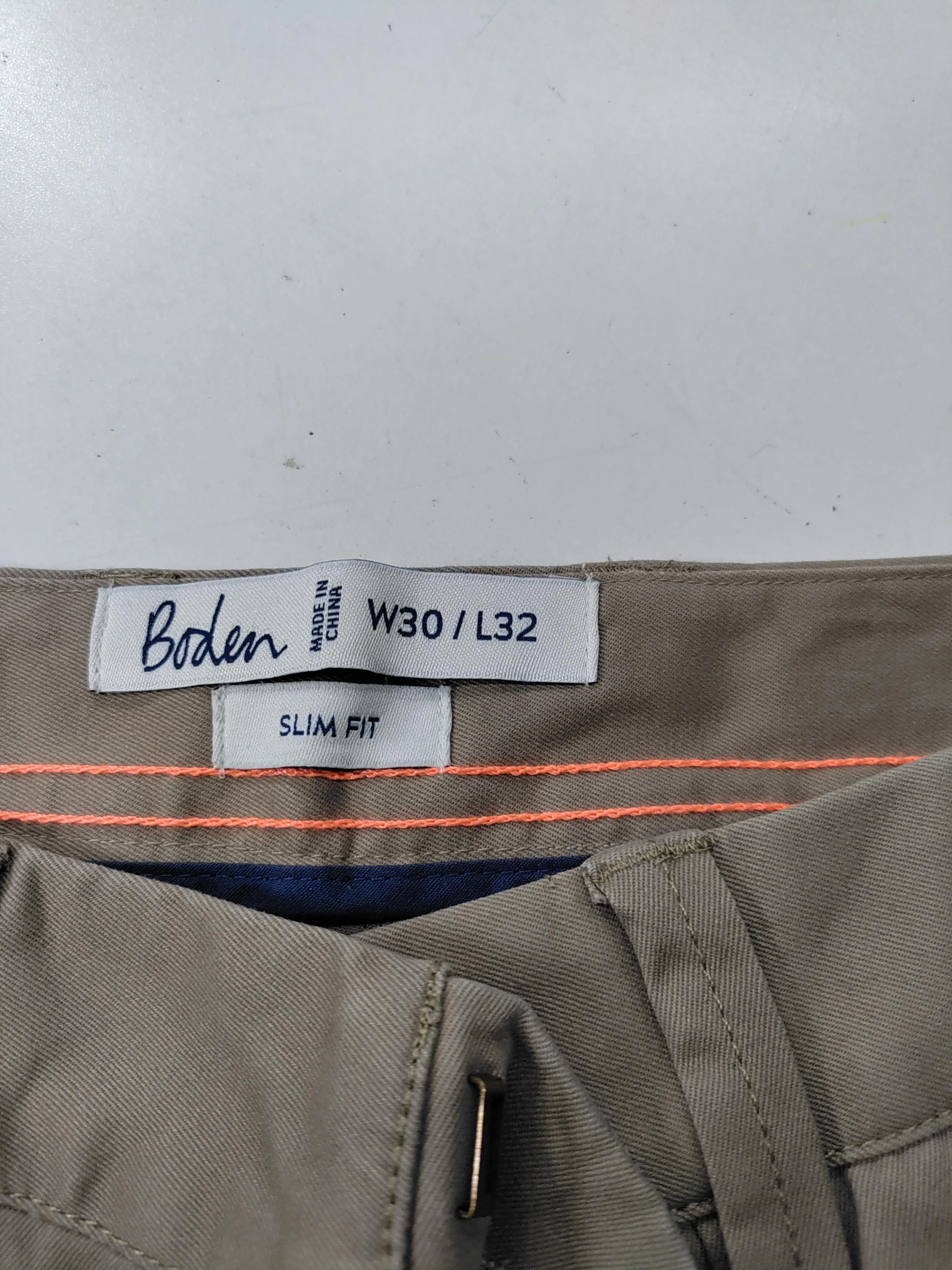 Boden Men's Trousers W 30 in; L 32 in Tan Cotton with Elastane Tapered Chino - Image 6