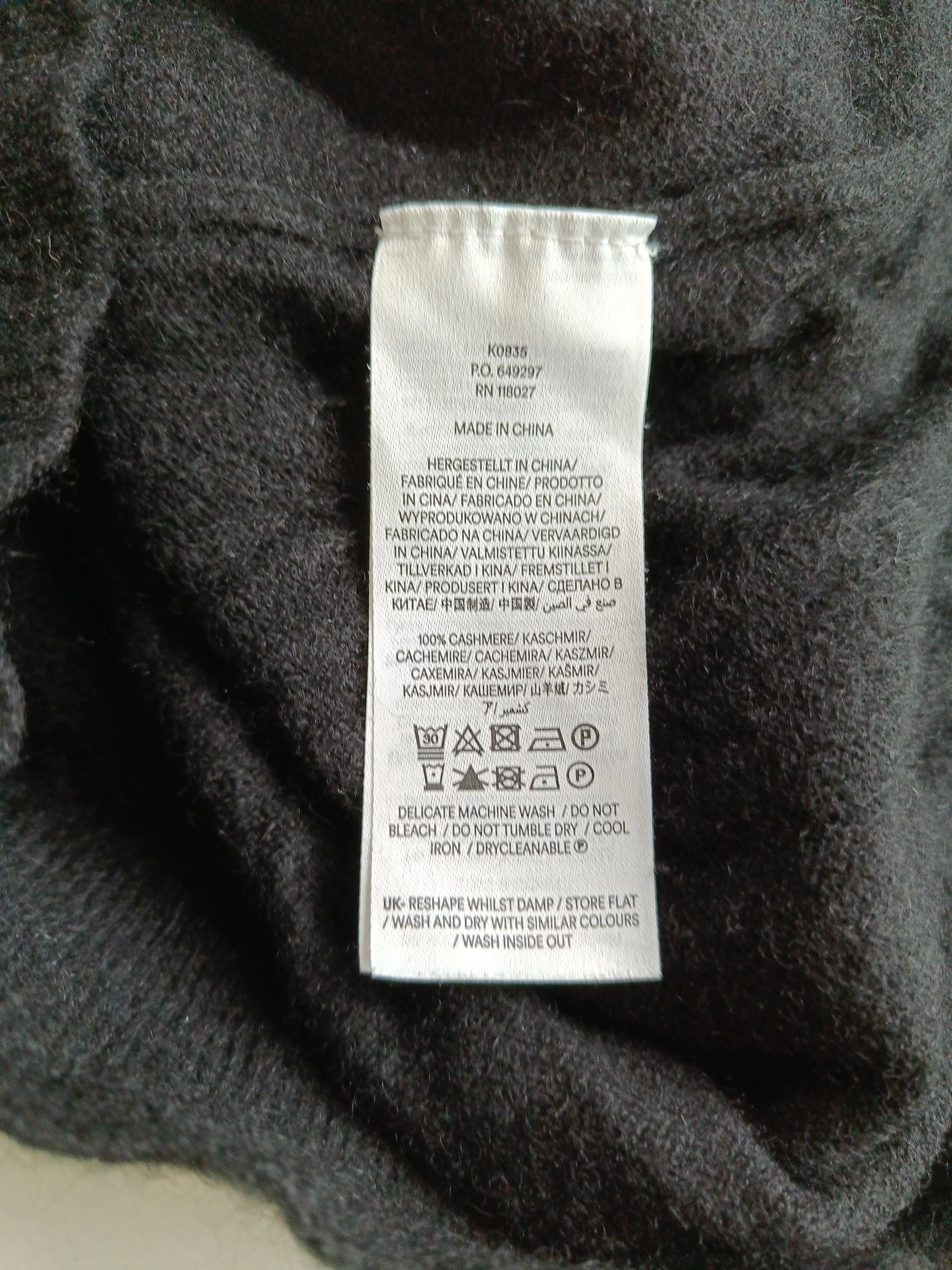 Boden Women's Jumper M Black 100% Cashmere V-Neck Pullover - Image 7