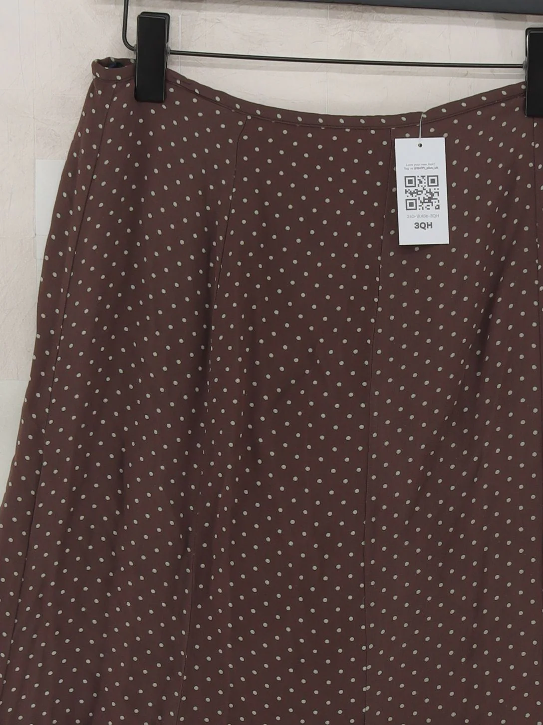 Boden Women's Midi Skirt UK 12 Brown Polkadot Viscose with Polyester Midi A-Line - Image 3