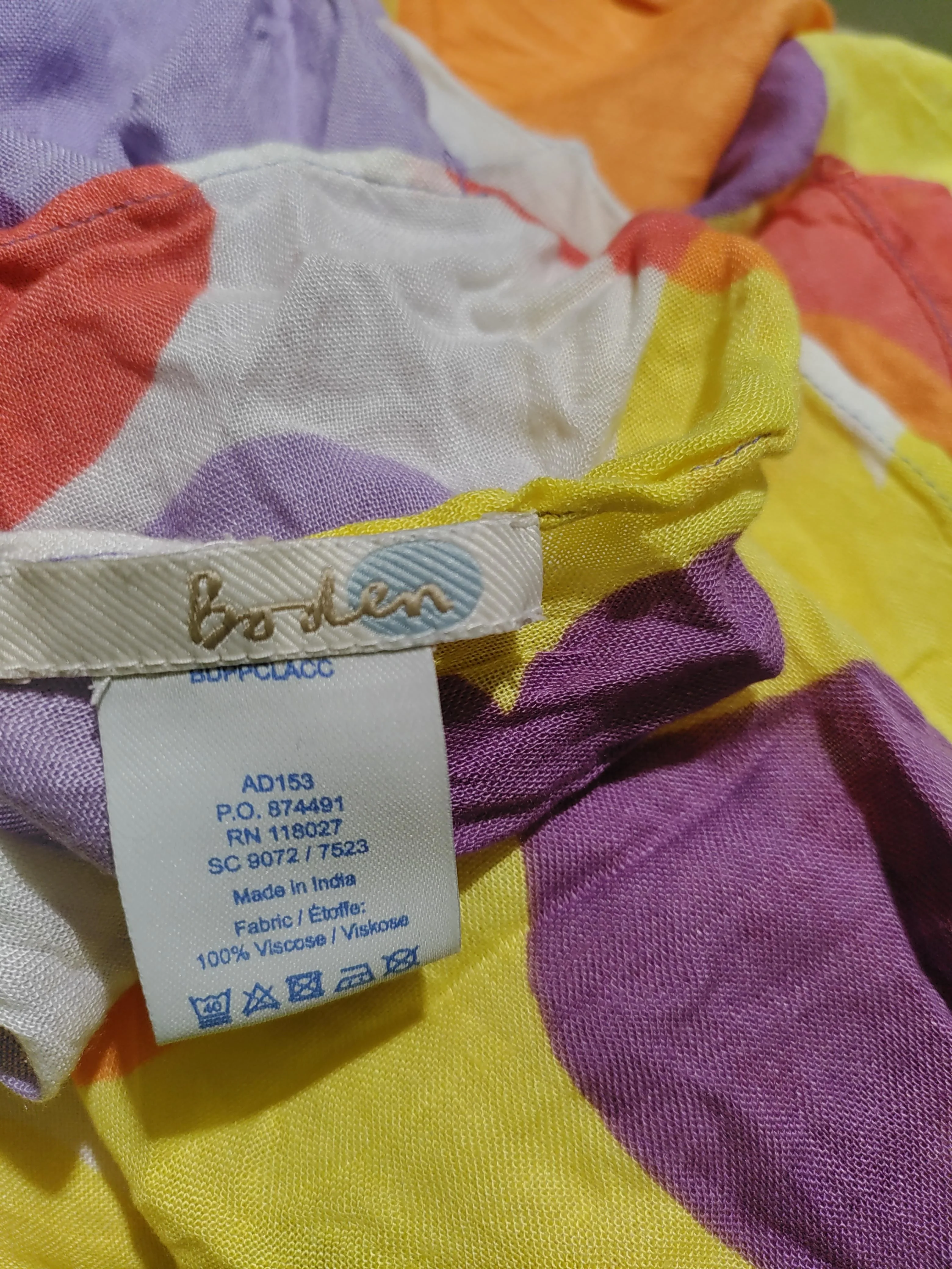 Boden Women's Scarf Multi Floral 100% Viscose Rectangle Scarf - Image 5