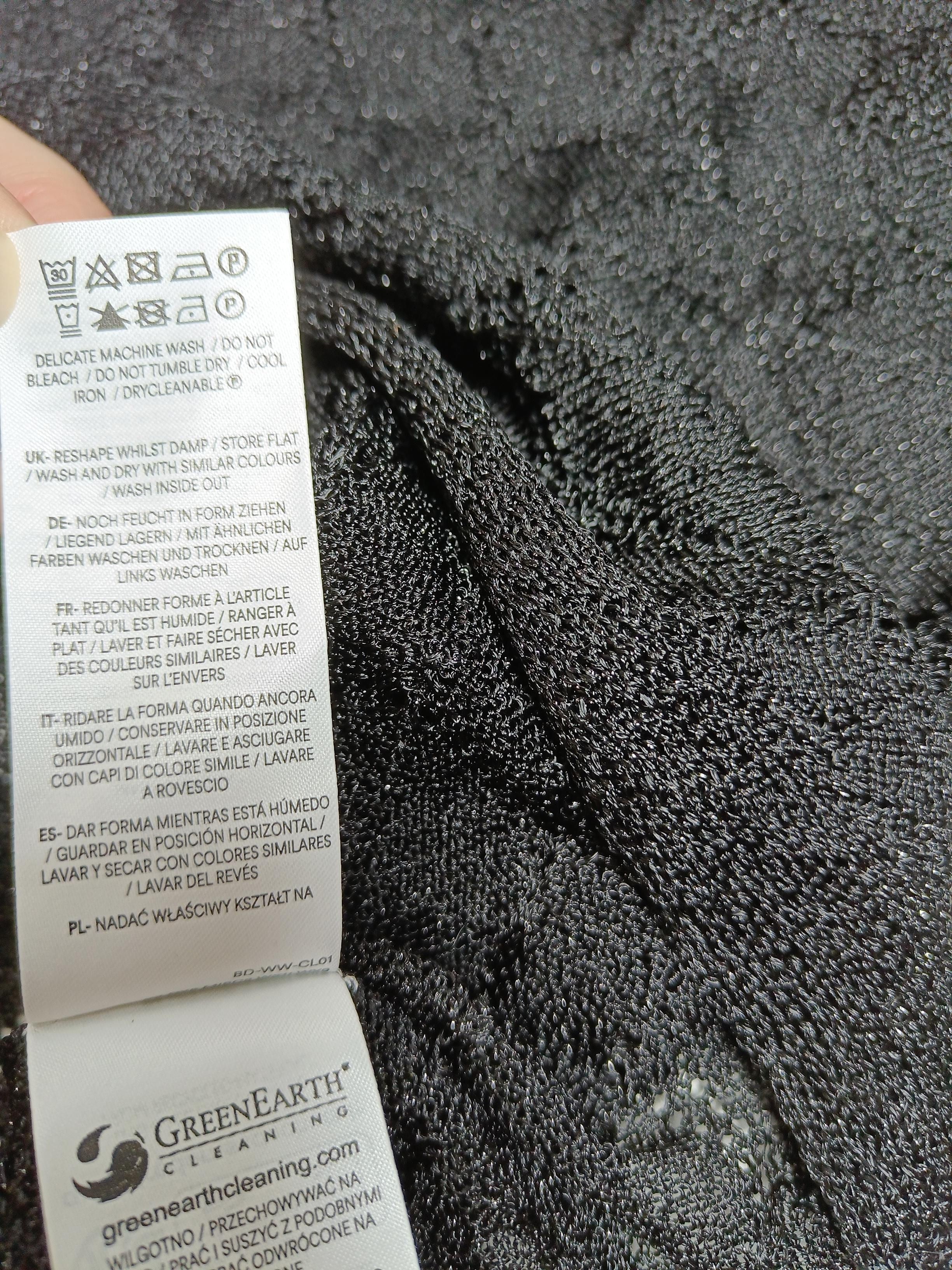 Boden Women's Top L Black 100% Other Sleeveless V-Neck Basic - Image 6
