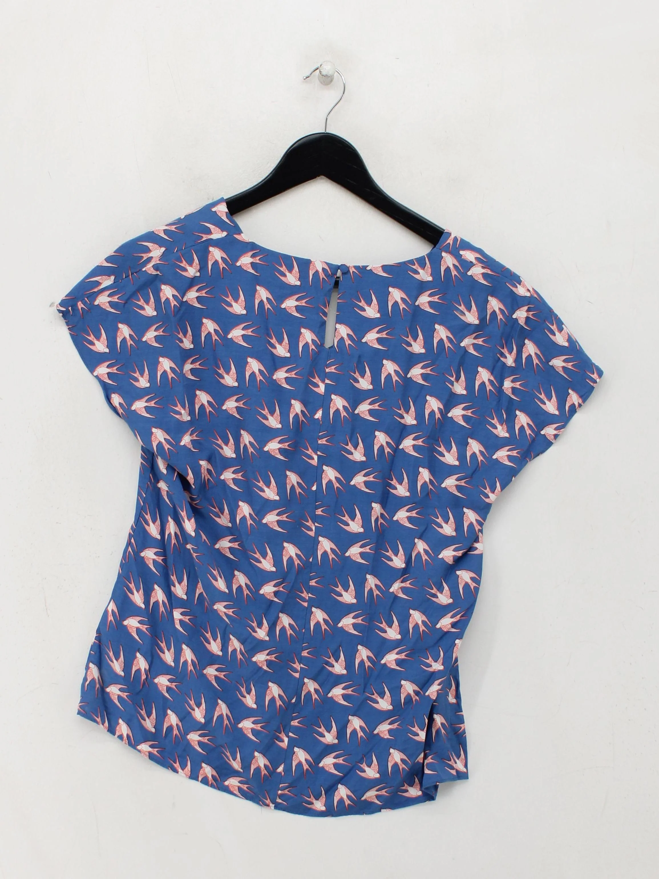 Boden Women's Top UK 12 Blue Floral Viscose with Silk Short Sleeve V-Neck Basic - Image 2