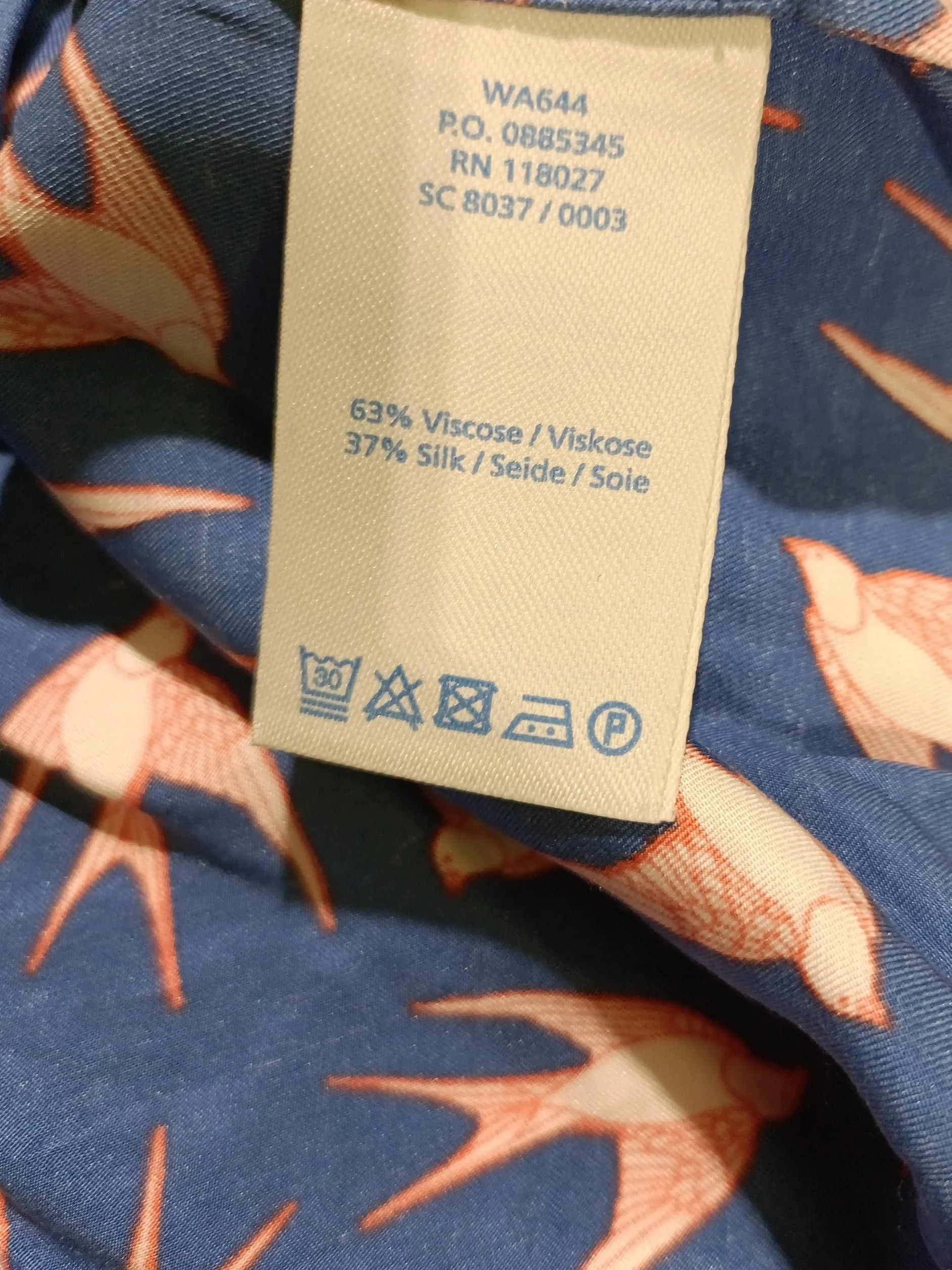 Boden Women's Top UK 12 Blue Floral Viscose with Silk Short Sleeve V-Neck Basic - Image 6