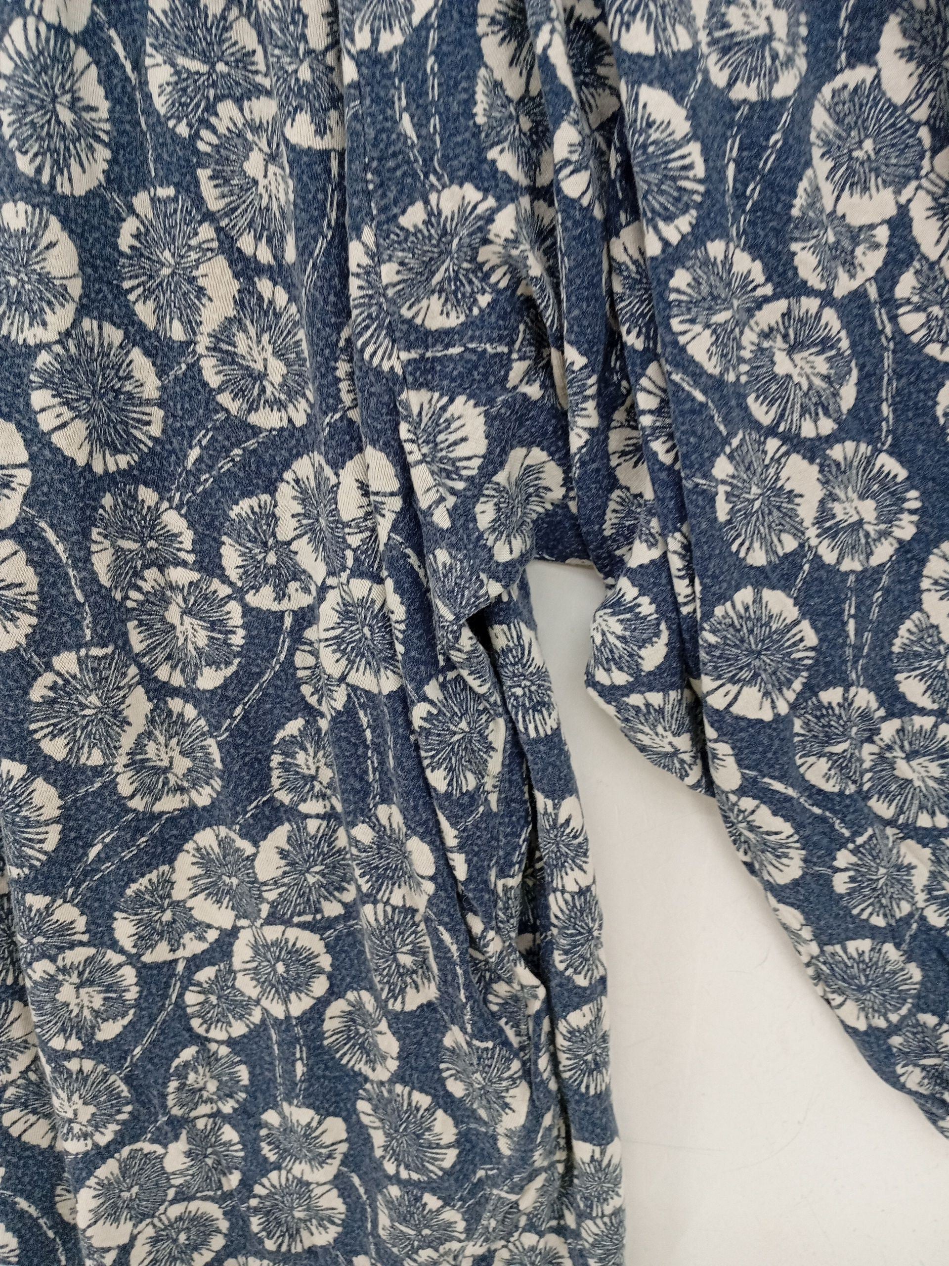 Boden Women's Top UK 16 Blue Floral 100% Viscose 3/4 Sleeve Round Neck Basic - Image 5