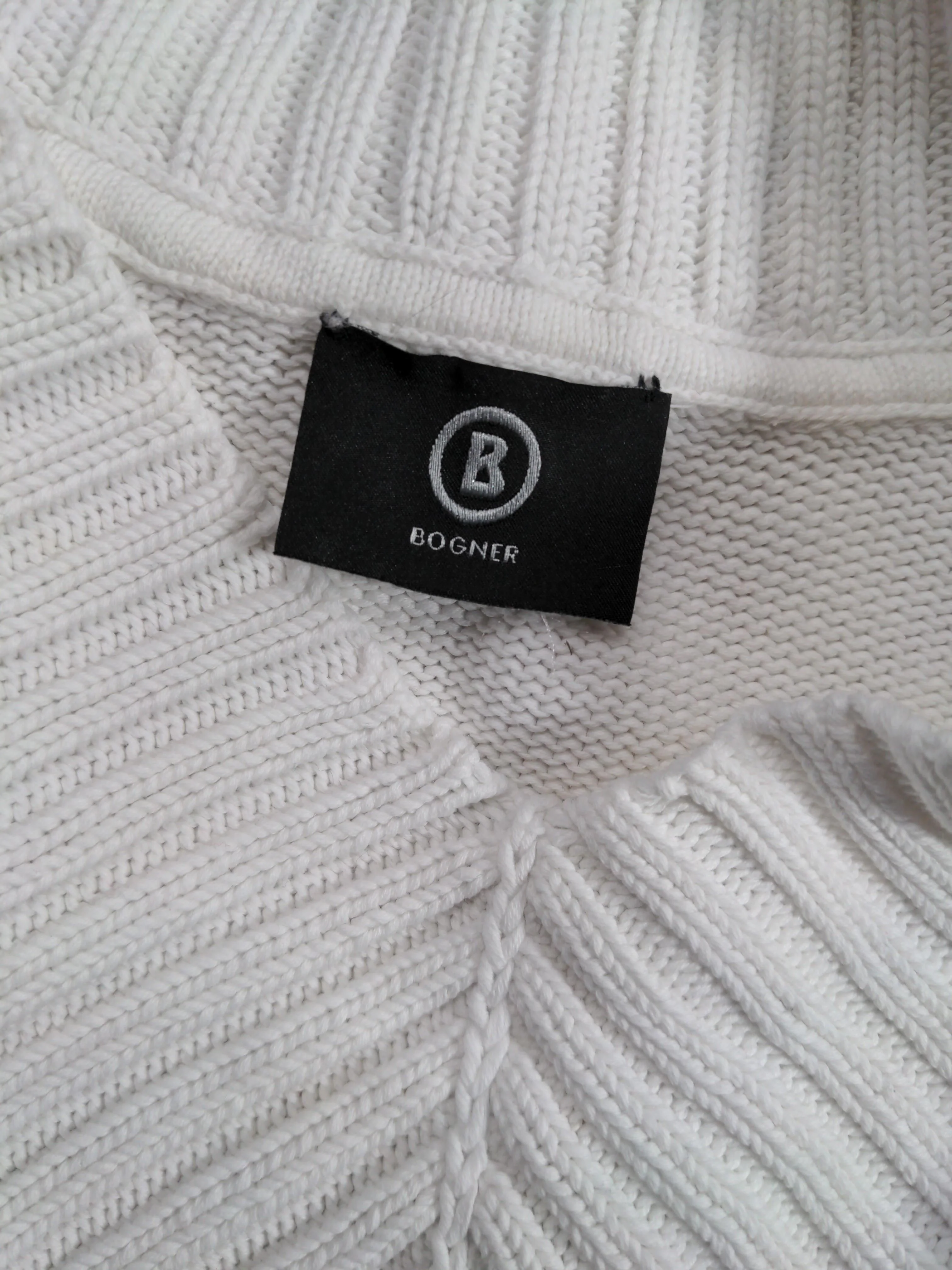 Bogner Women's Jumper S White 100% Other V-Neck Pullover - Image 5