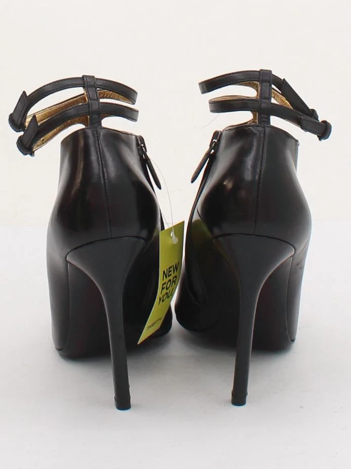 Bottega Veneta Women's Boots UK 4 Black 100% Leather Combat - Image 3