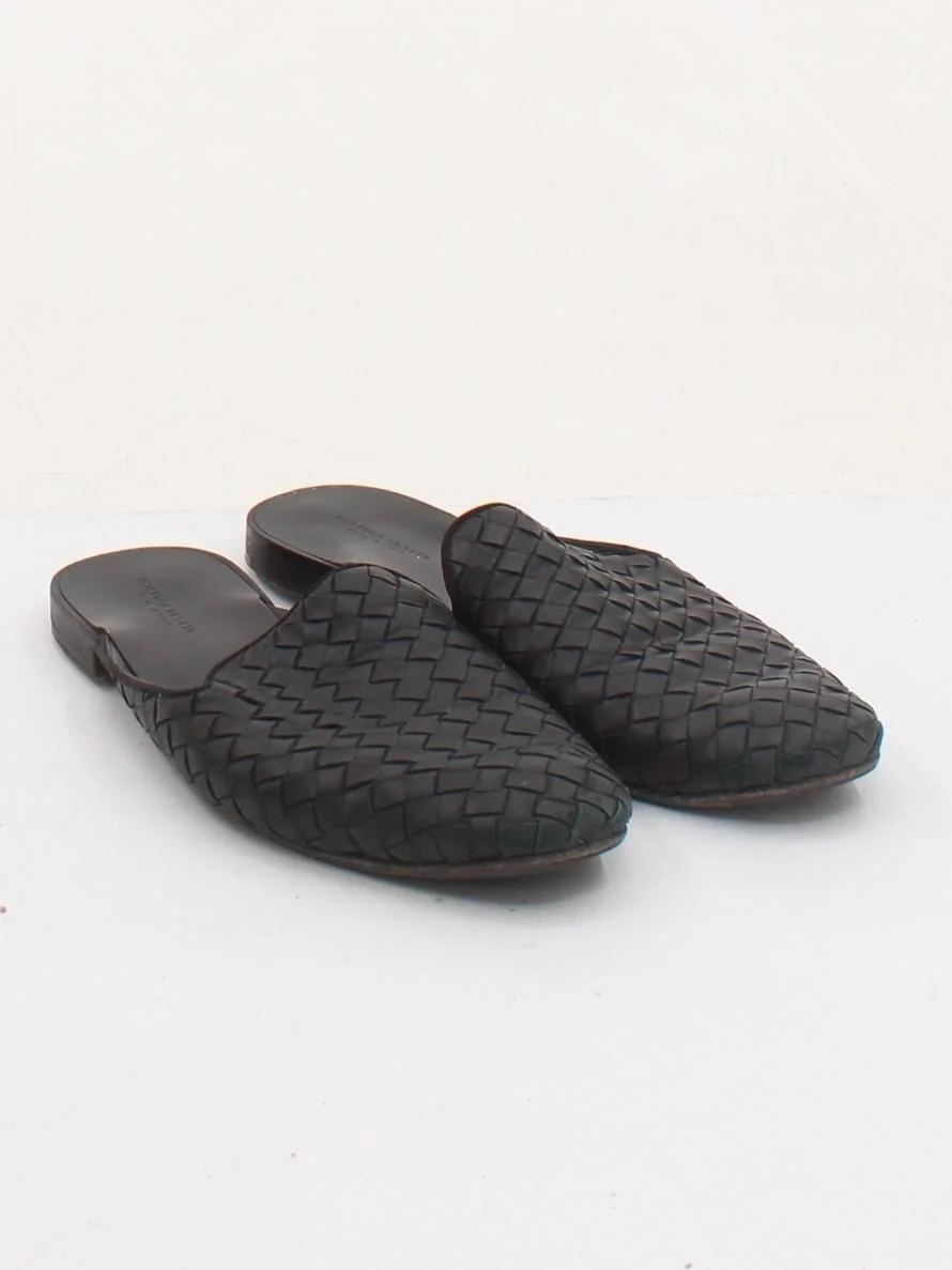 Bottega Veneta Women's Flat Shoes UK 6 Black 100% Leather Slider - Image 4