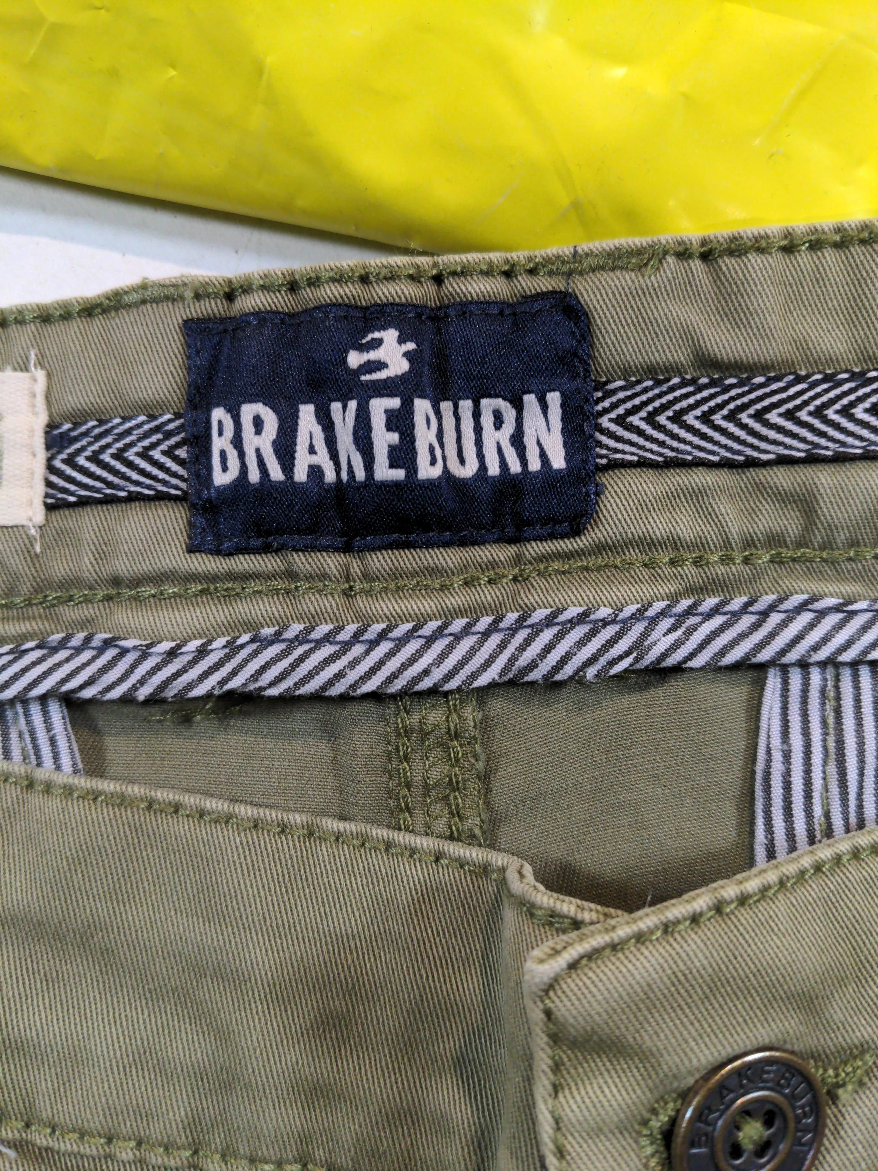 Brakeburn Men's Shorts W 32 in Green Cotton with Elastane Chino - Image 5