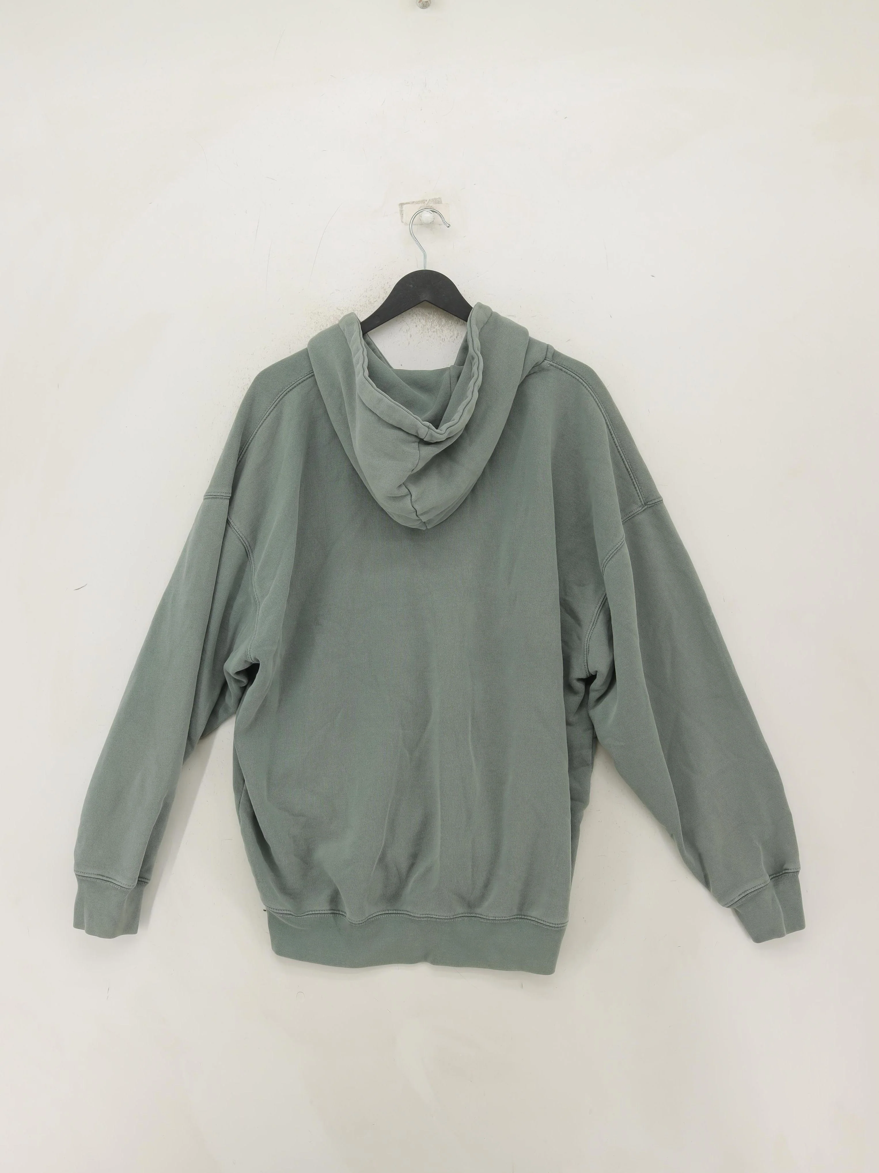 Brandy Melville Men's Hoodie XL Green 100% Other Pullover - Image 2