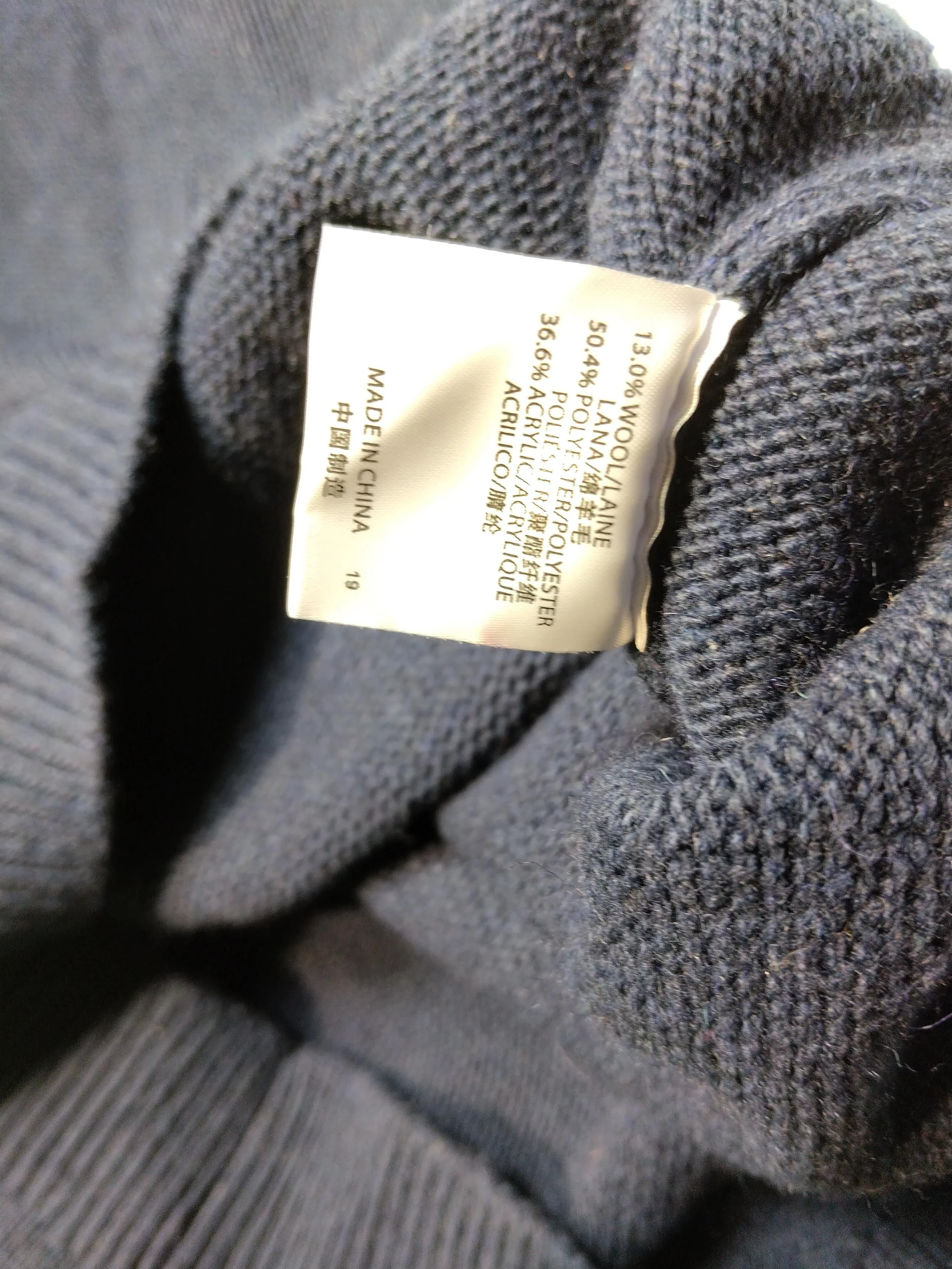 Brandy Melville Men's Jumper Blue Polyester with Wool, Acrylic V-Neck Vest - Image 6