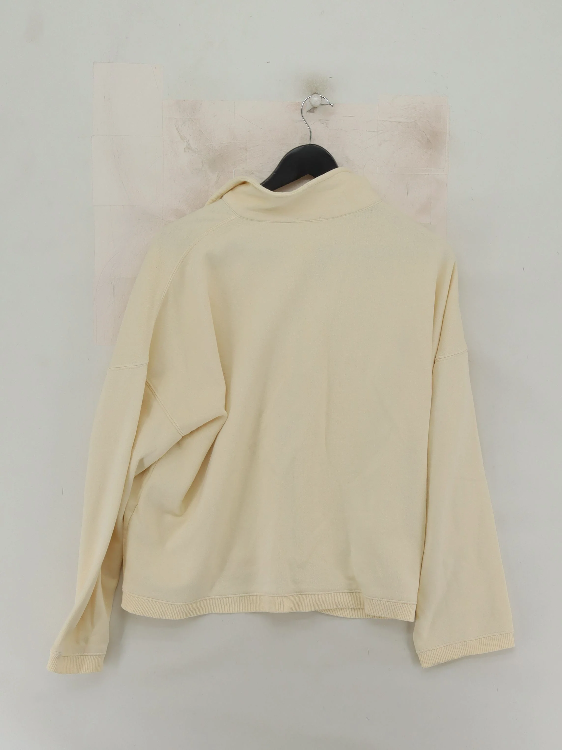 Brandy Melville Men's Polo M Cream 100% Cotton Basic - Image 2