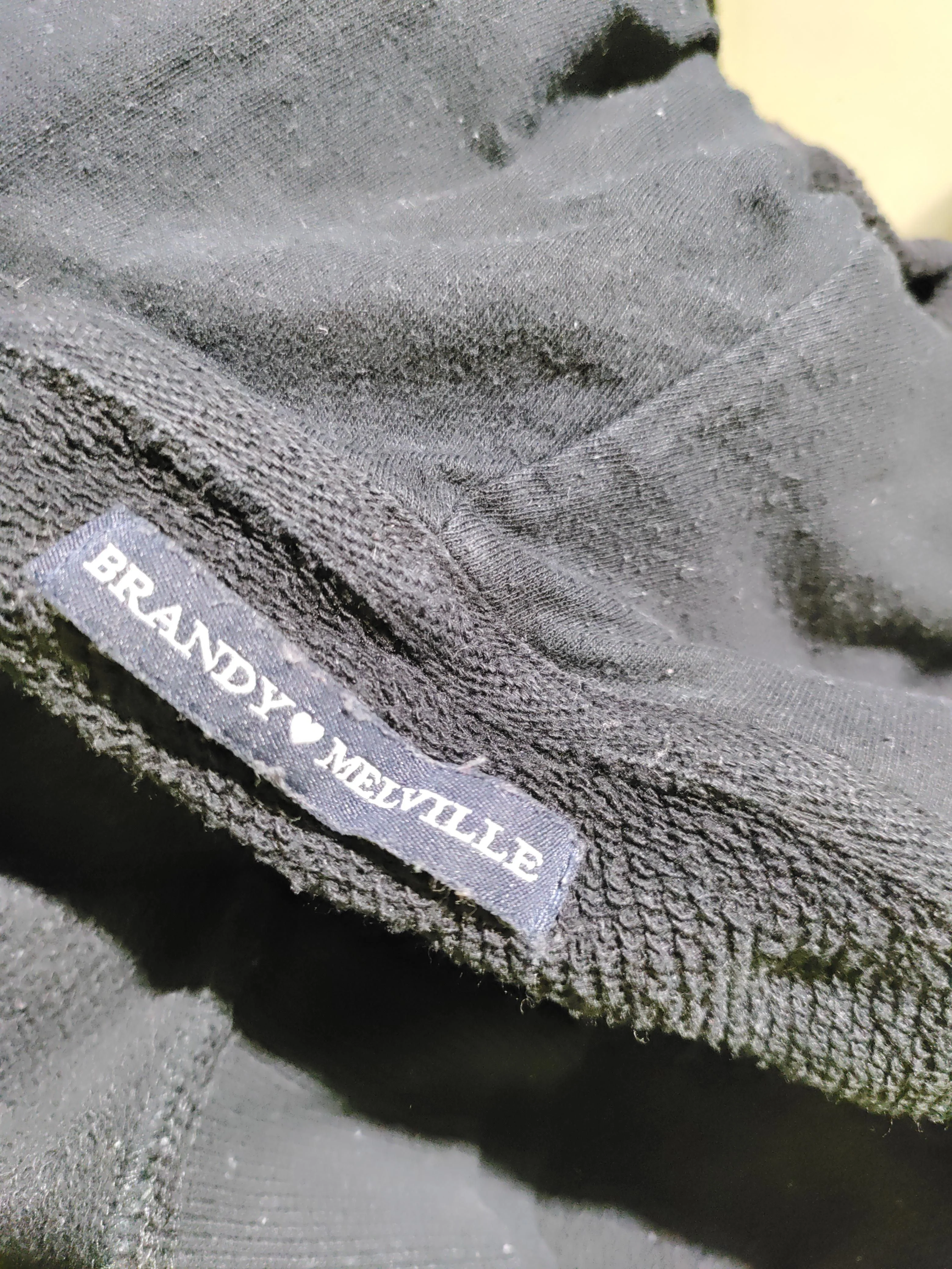 Brandy Melville Women's Hoodie L Black 100% Other Pullover - Image 6