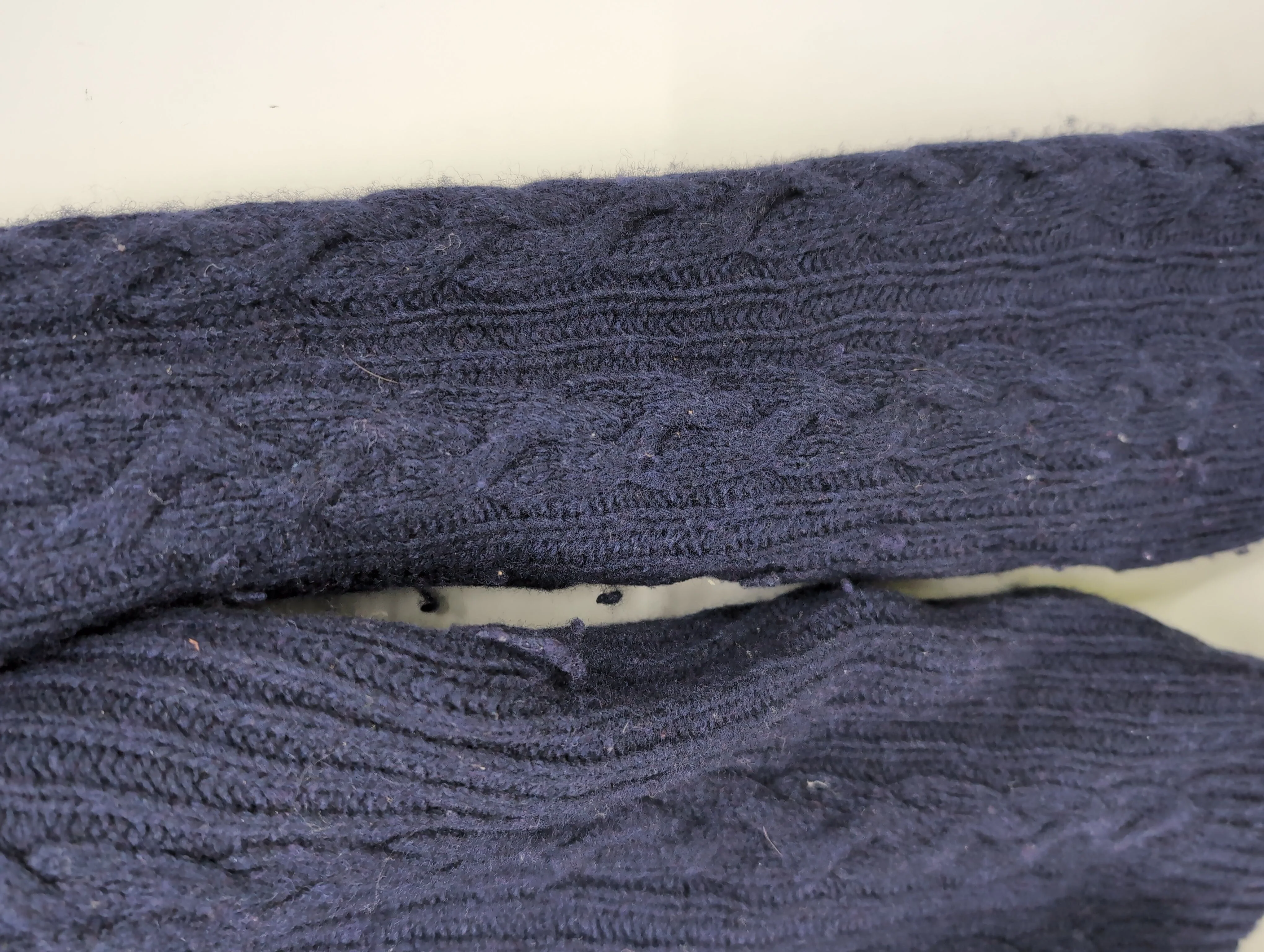 Brandy Melville Women's Jumper Blue Wool with Acrylic Round Neck Pullover - Image 5