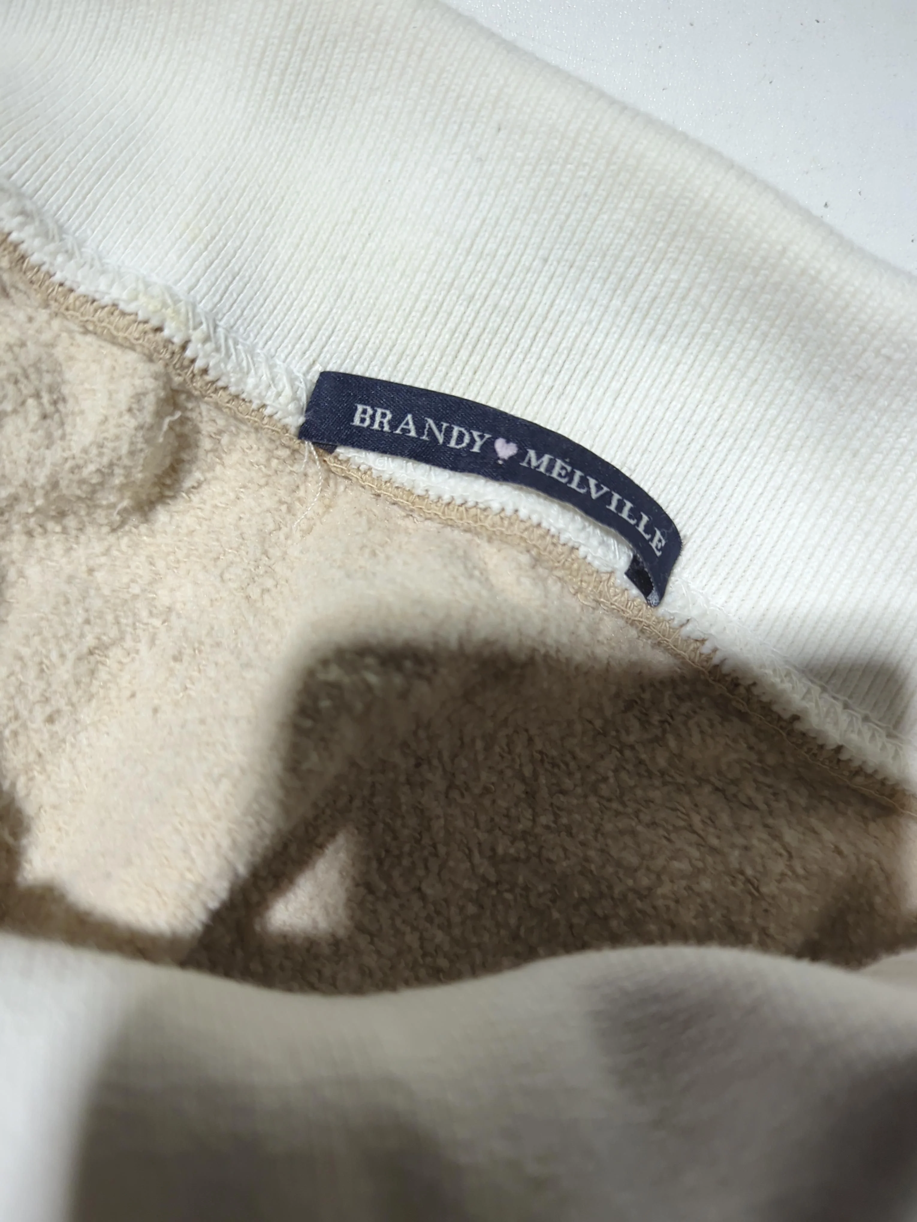 Brandy Melville Women's Jumper XL Tan Cotton with Polyester Collared Pullover - Image 5