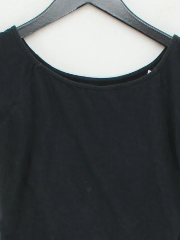 Brandy Melville Women's T-Shirt Black Cotton with Elastane Basic - Image 3