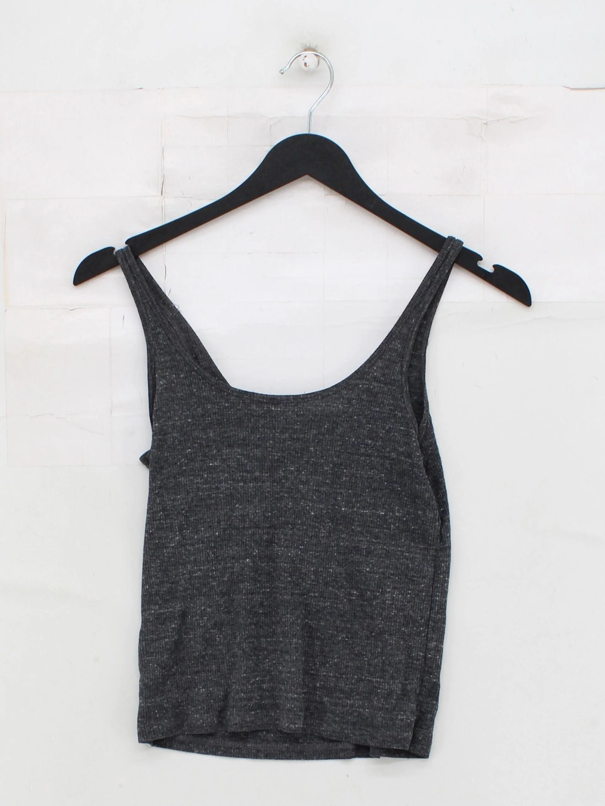Brandy Melville Women's T-Shirt Grey 100% Other Sleeveless Round Neck Basic - Image 2