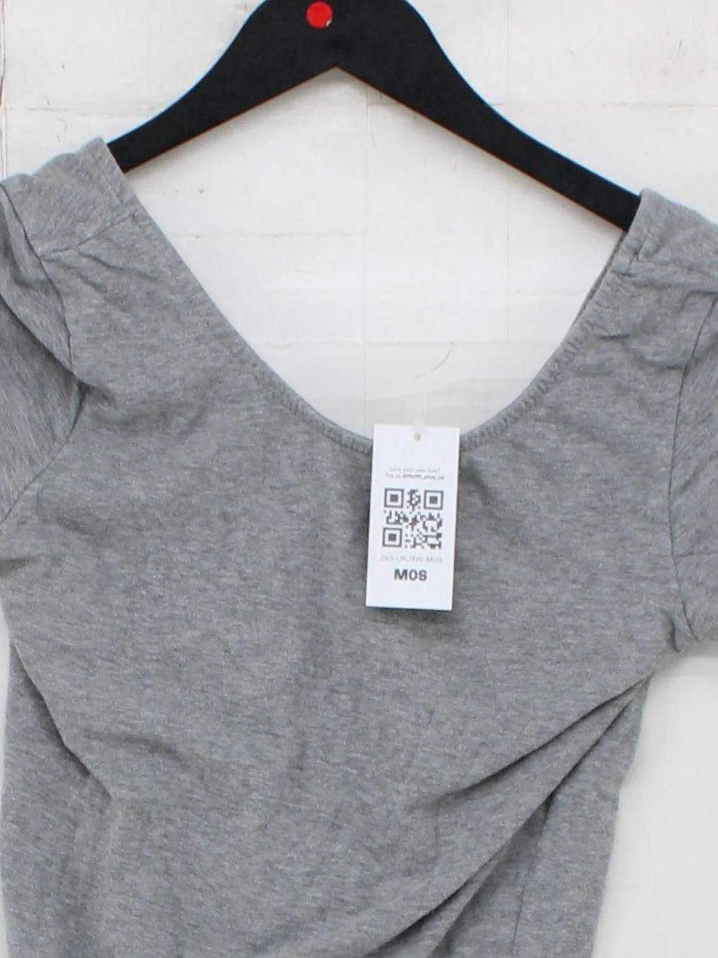 Brandy Melville Women's T-Shirt Grey Cotton with Elastane Basic - Image 3