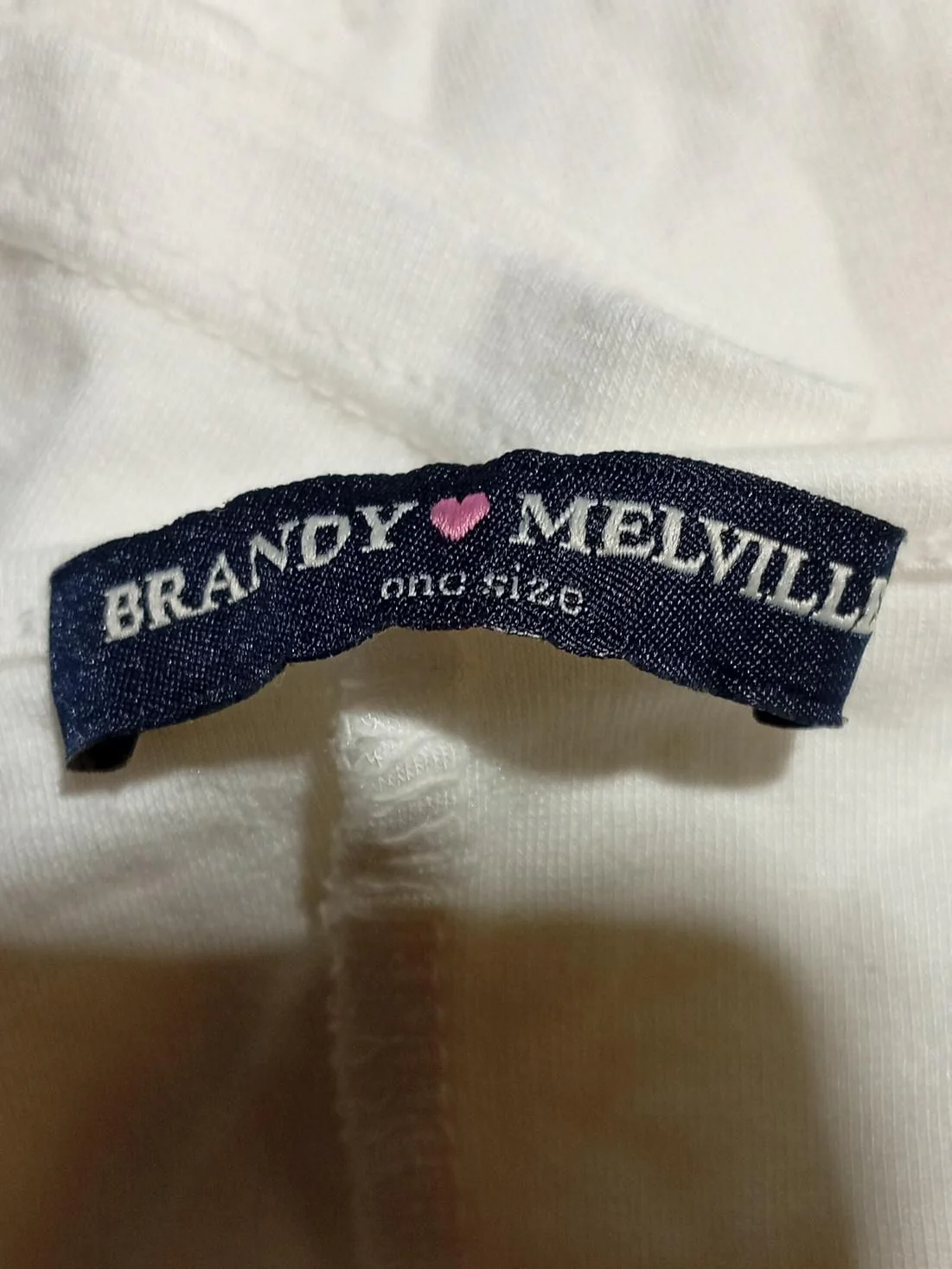Brandy Melville Women's Top White Cotton with Viscose, Elastane Cropped - Image 5