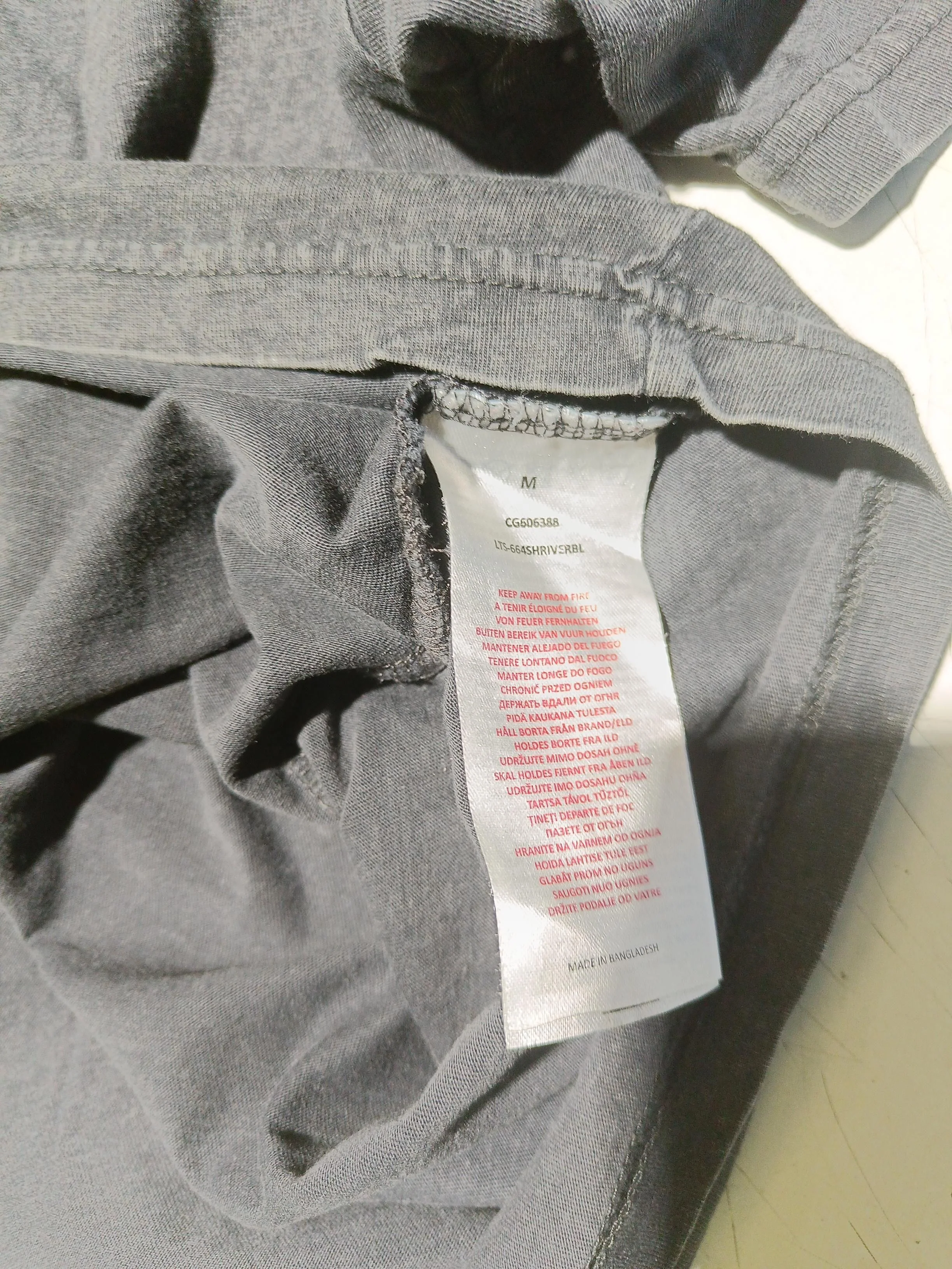BRAVE Men's T-Shirt M Grey Graphic 100% Other Basic - Image 6