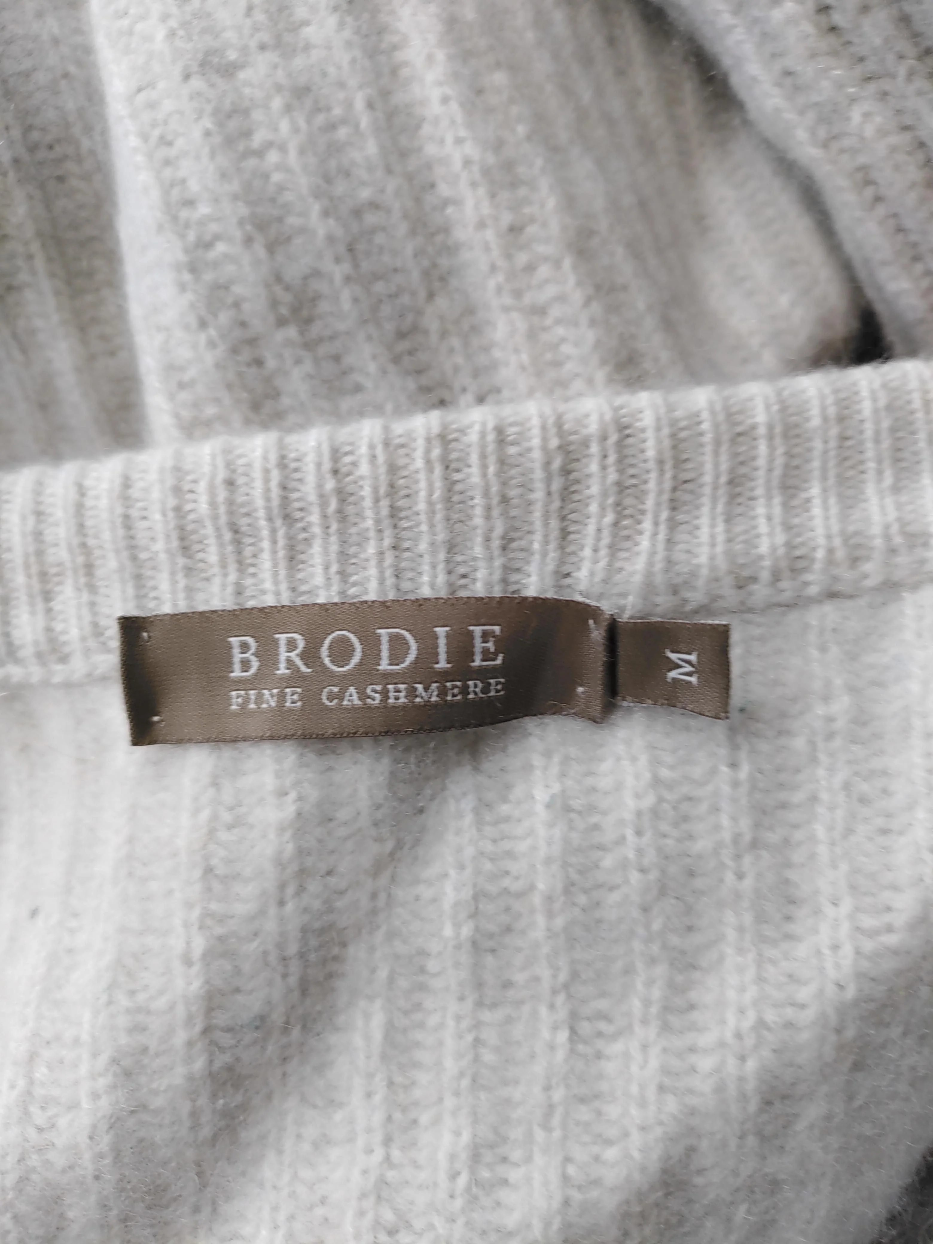 Brodie Women's Jumper M Grey 100% Cashmere Round Neck Pullover - Image 7