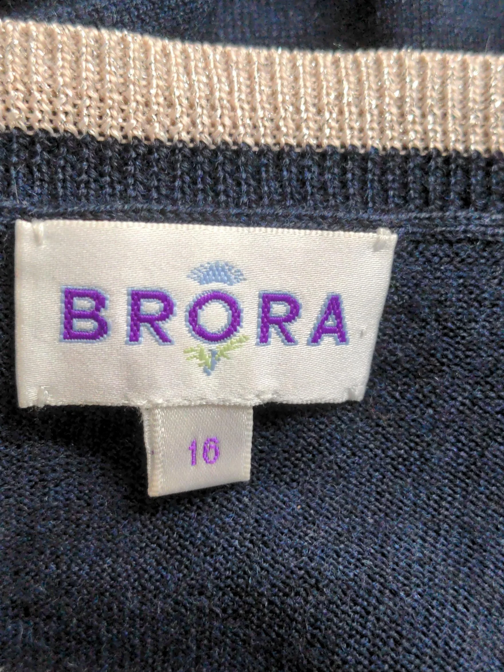 Brora Women's Jumper UK 16 Blue Animal Print Wool with Nylon Round Neck Pullover - Image 5