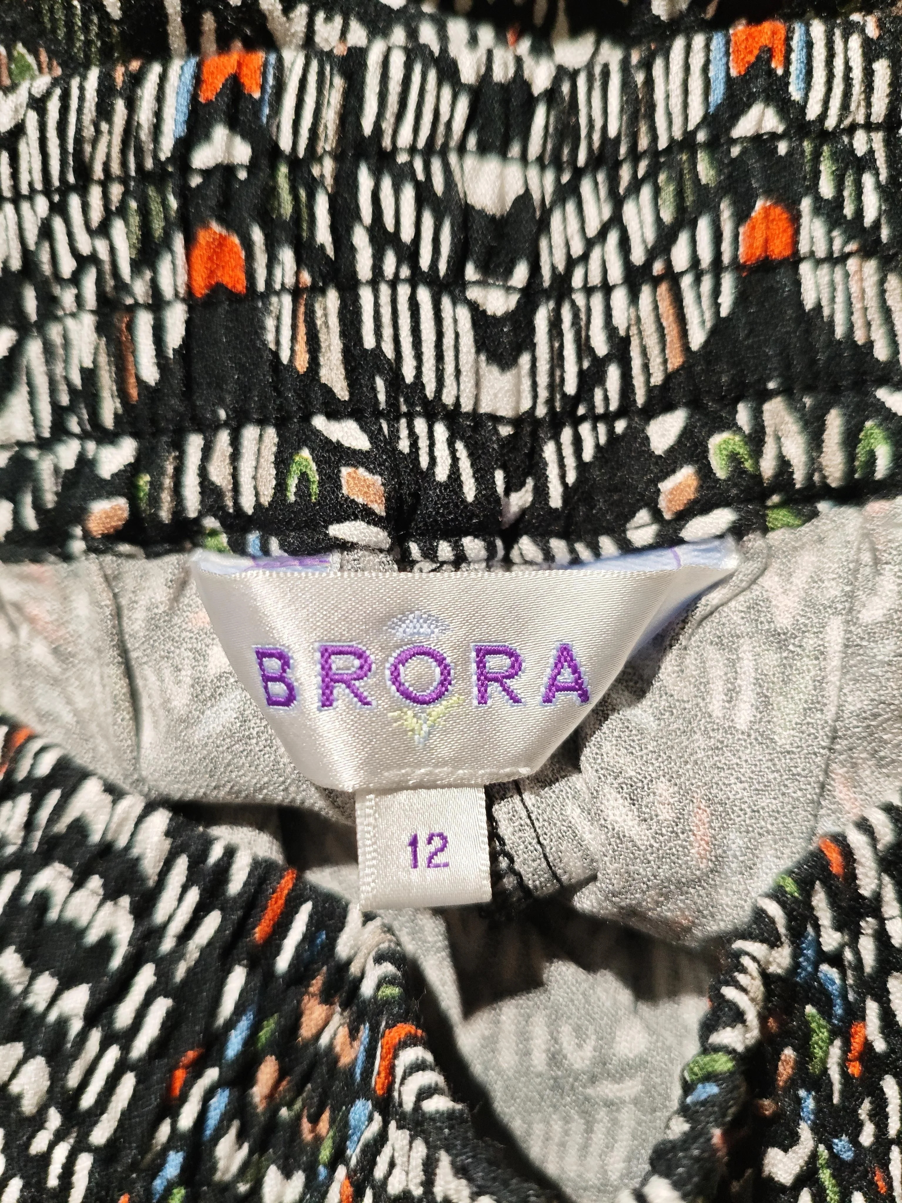 Brora Women's Trousers UK 12 Multi Geometric 100% Viscose Tapered Capri - Image 5