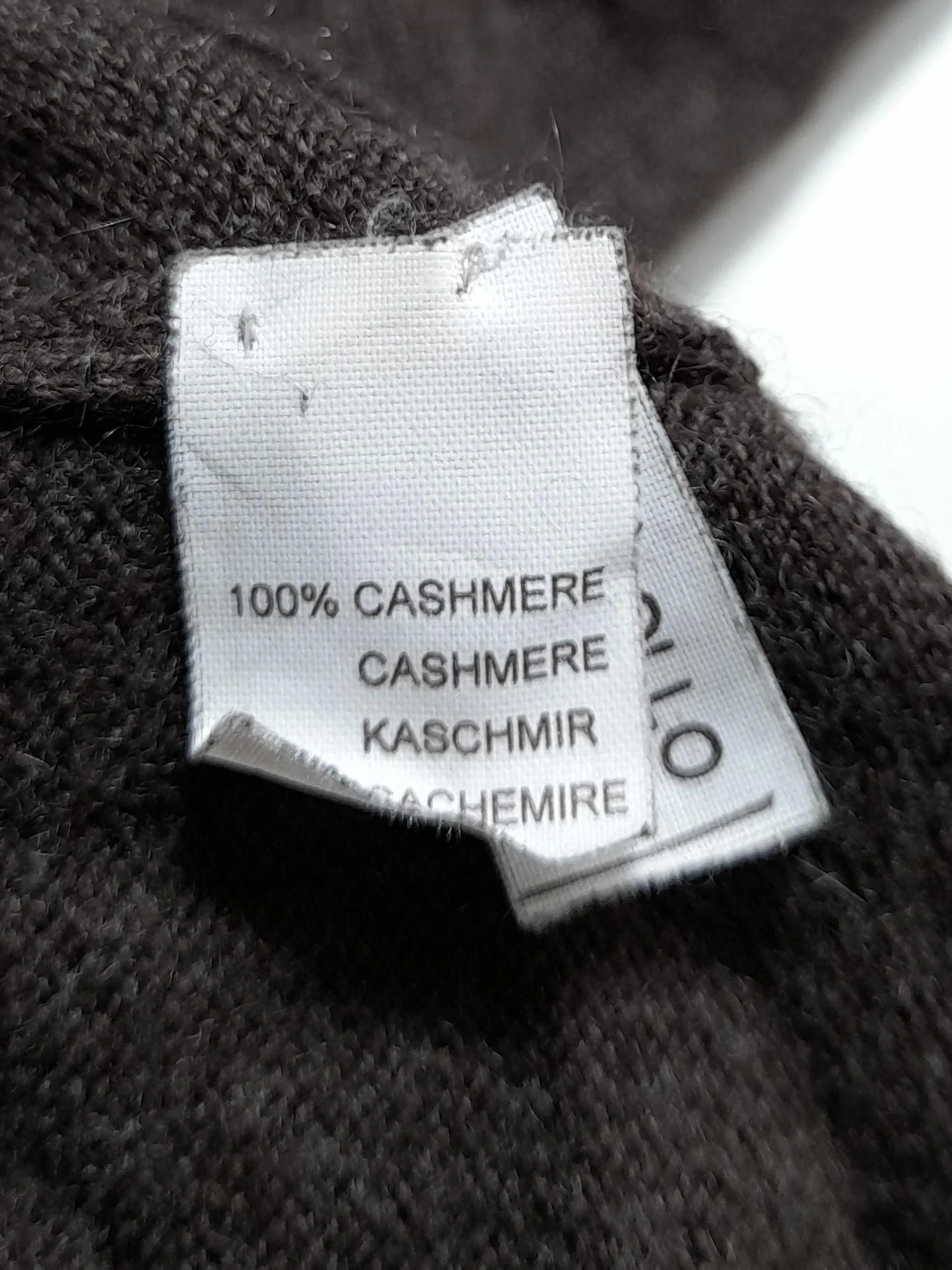 Brunello Cucinelli Women's Jumper XL Brown 100% Cashmere V-Neck Pullover - Image 6