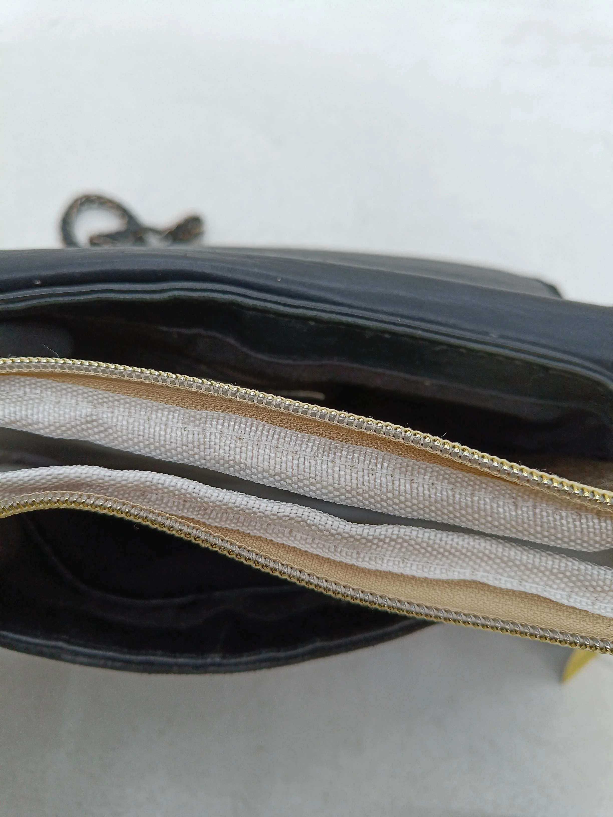 Buba Women's Bag Multi 100% Suede Crossbody - Image 4